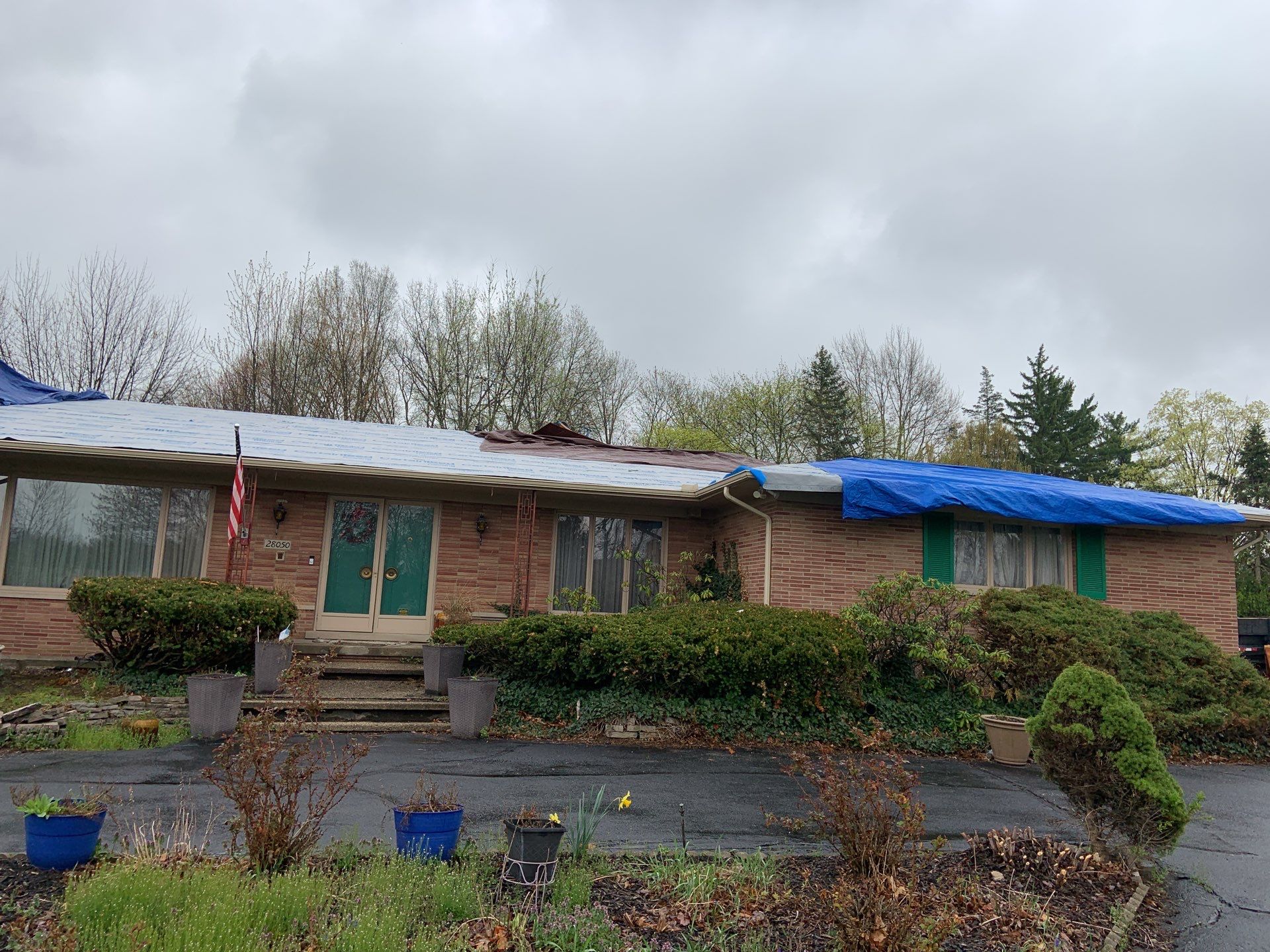 Roof Replacement using CertainTeed Landmark by 180 Contractors