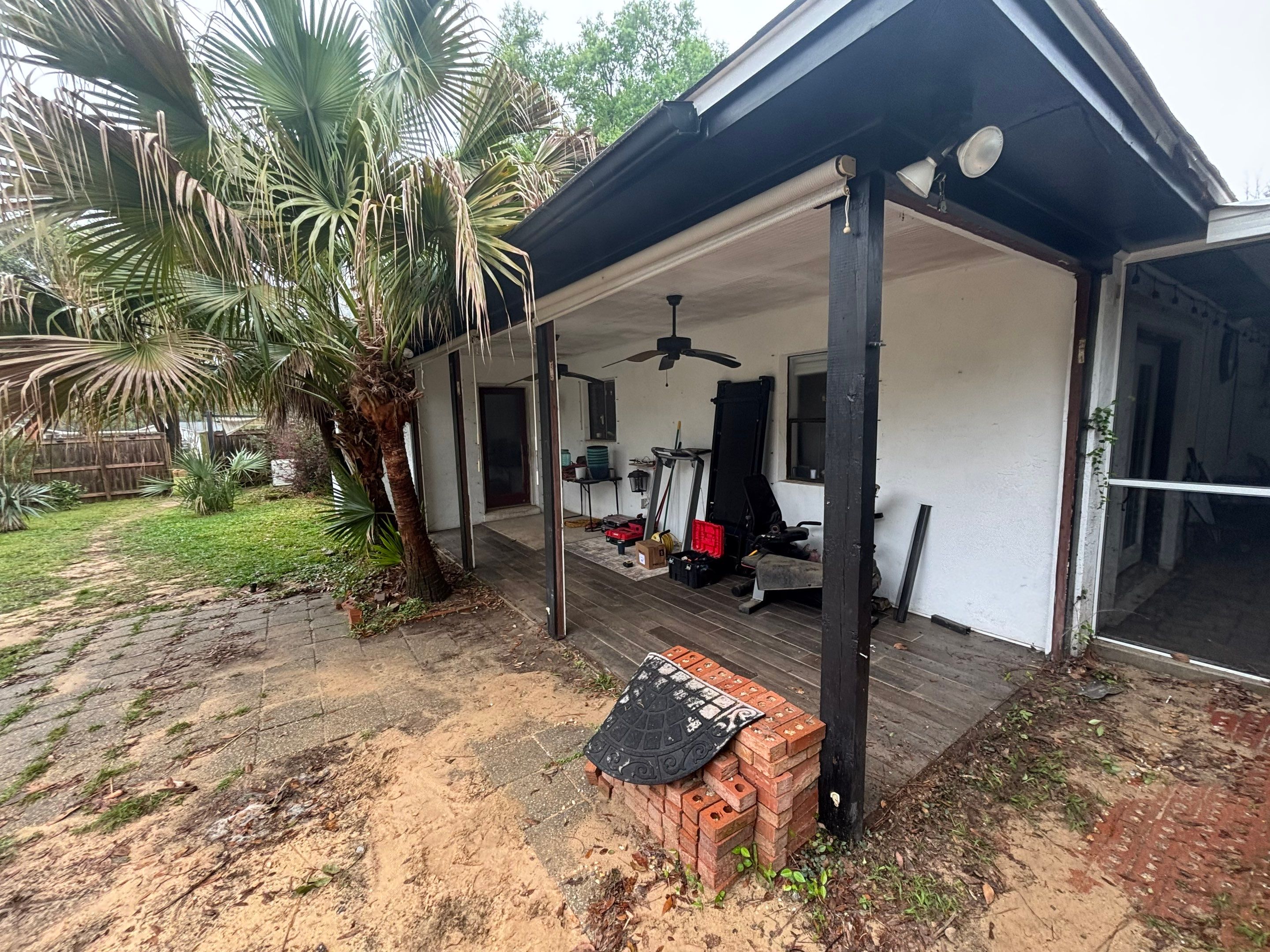 Glass Room in Pensacola  by Titan Sunrooms