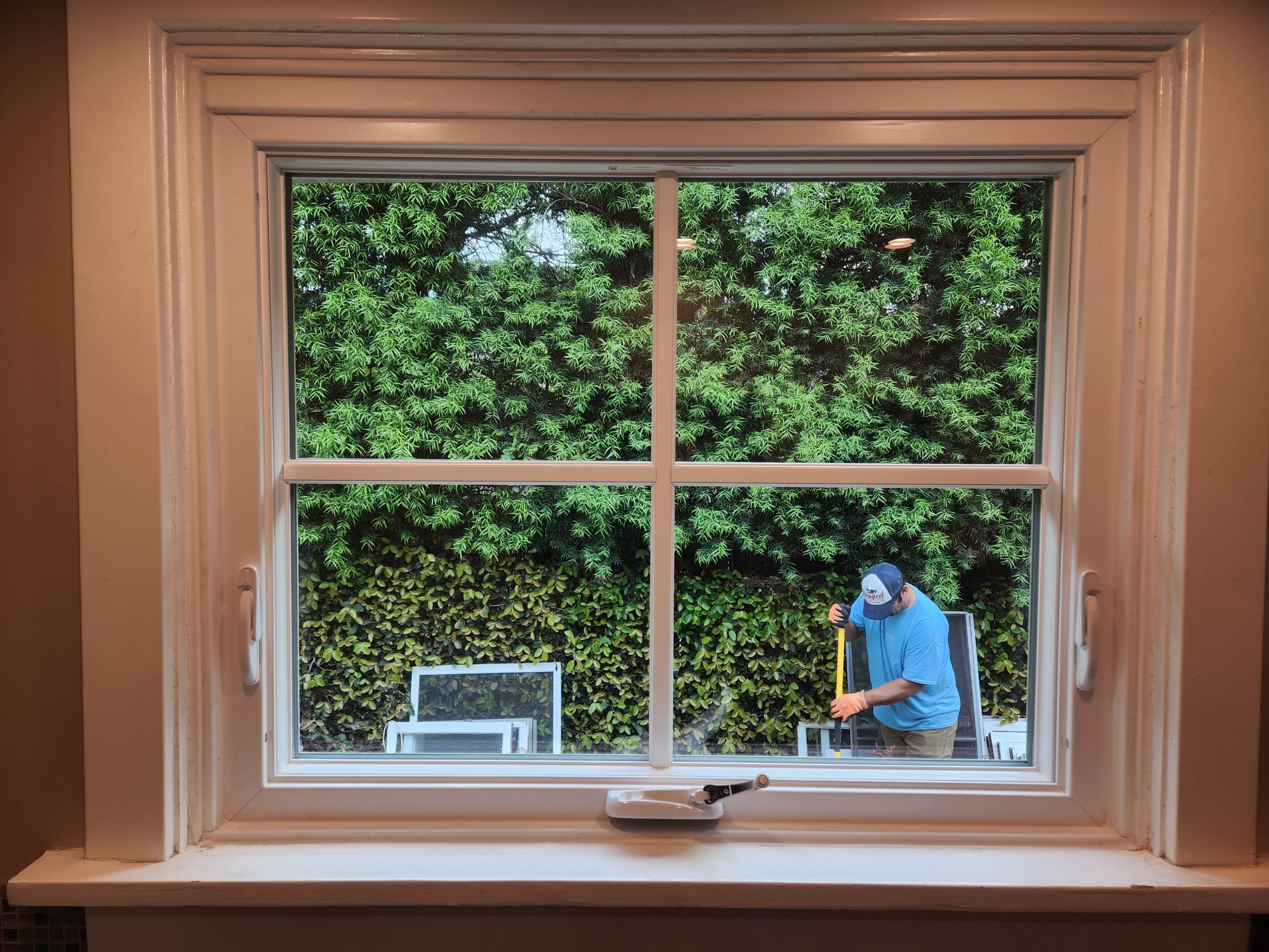 Window Installation using Milgard Ultra series, Fiberglass windows with SDL grids by American Window Company