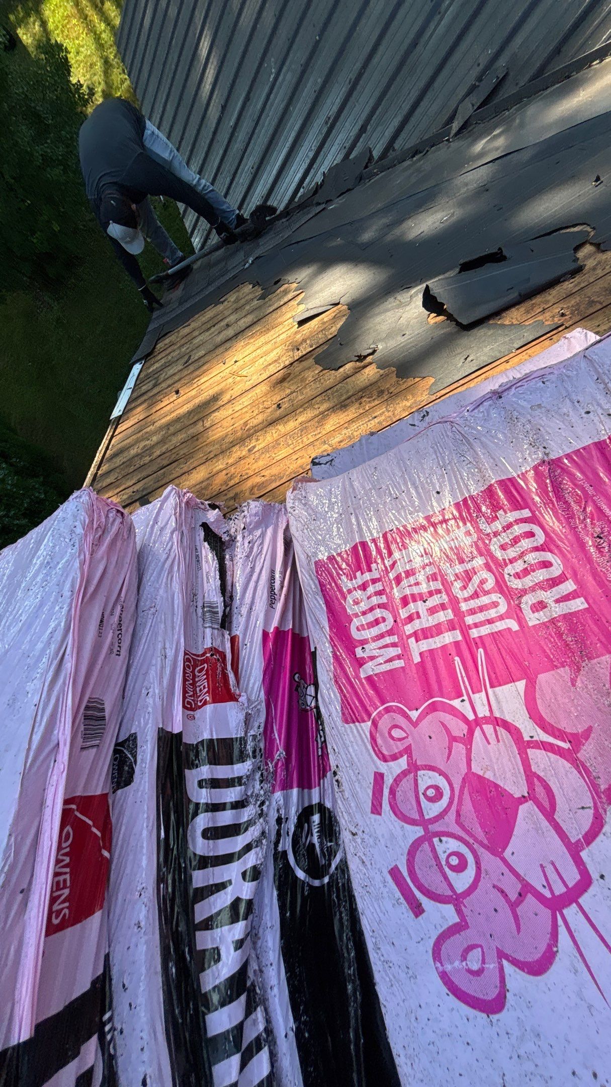 Roof Replacement using Owens Corning Peppercorn by 180 Contractors