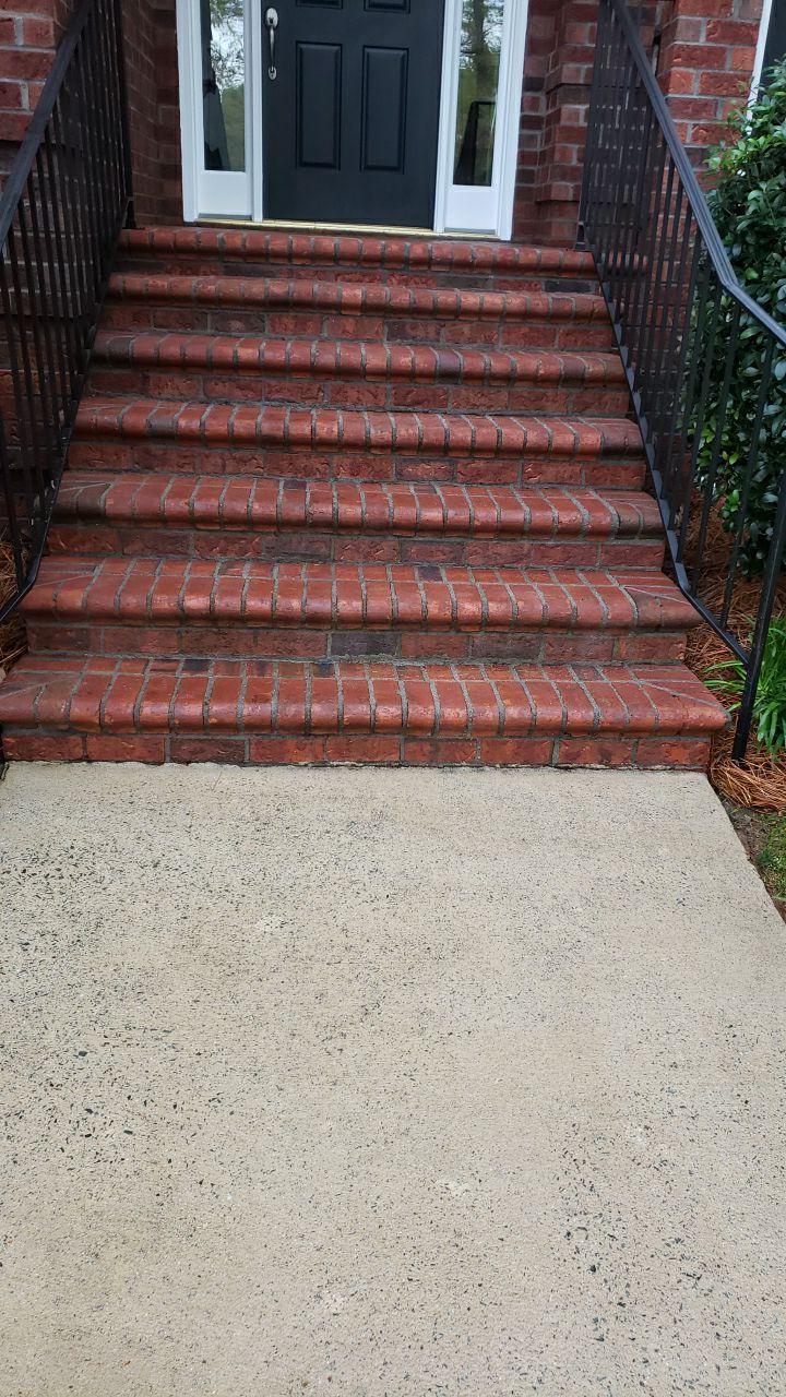 House Wash using cleaner by Power Wash Masters LLC