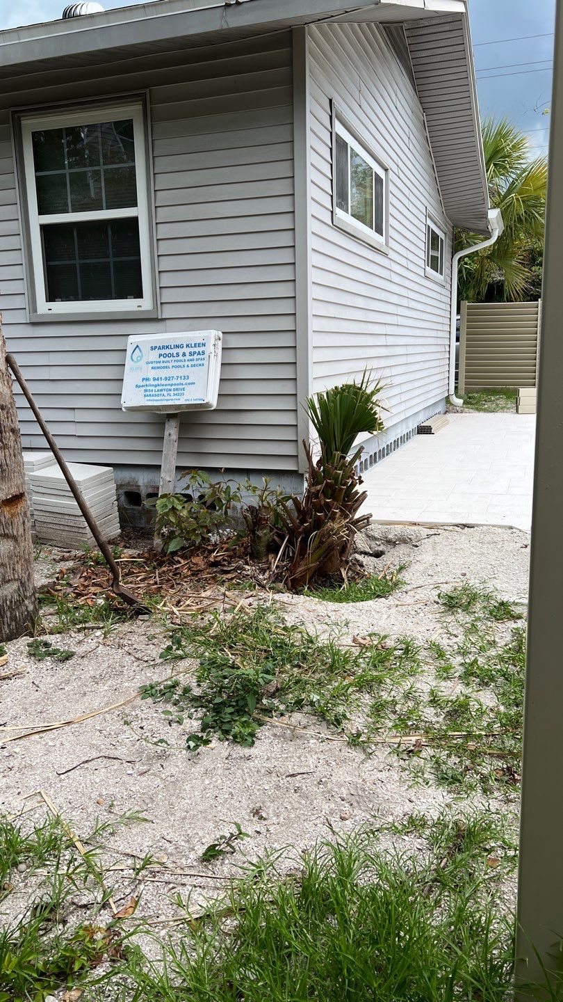 Sarasota, FL 6ft. Tall White Louvered Vinyl Privacy Fence by Asap fence and gates, LLC