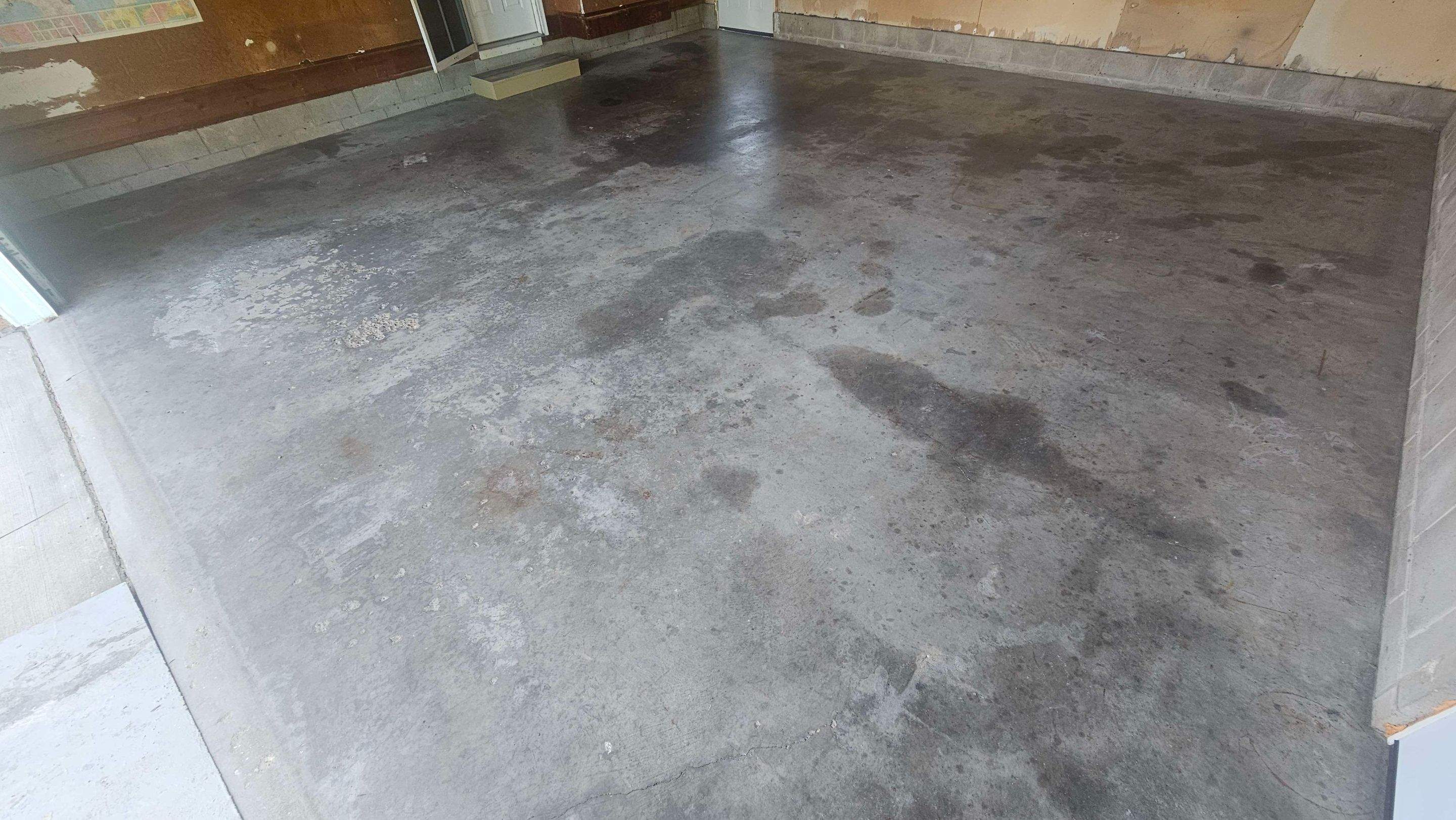 Creekbed Garage Delavan by Loud Bros