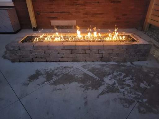 Hardscape, Retaining Walls, Outdoor Kitchen by McFarland Outdoors