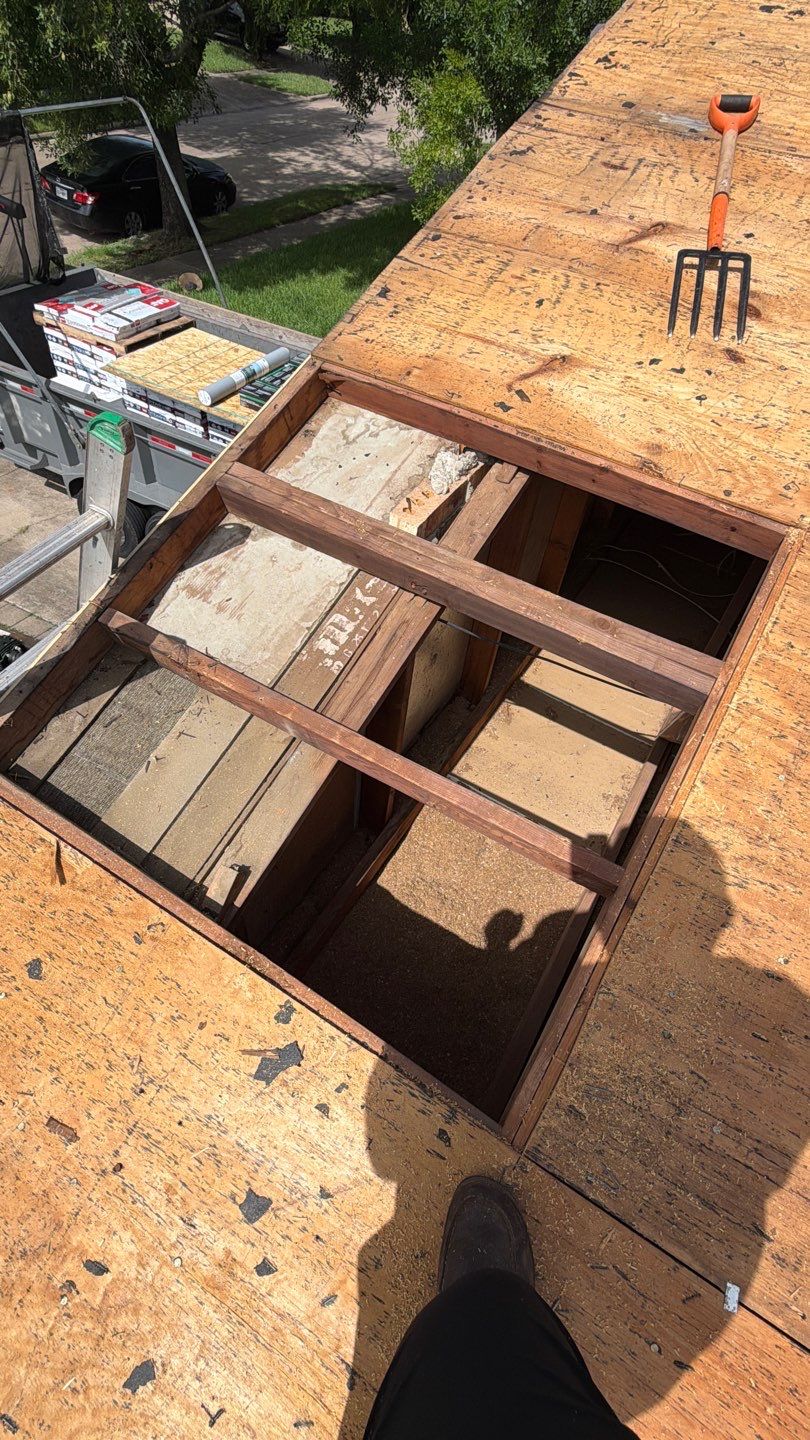 Roof Replacement in Houston TX by Roof Repair Company
