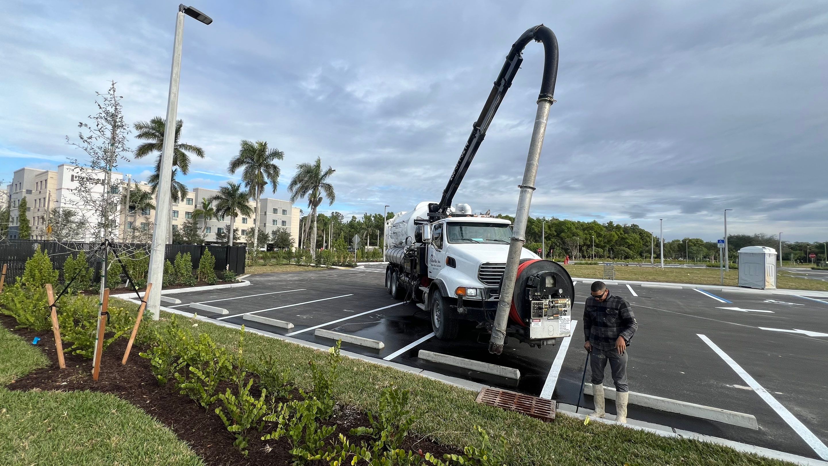 New Construction Commercial Parcel Stormwater System Cleaning by APS Power & Water
