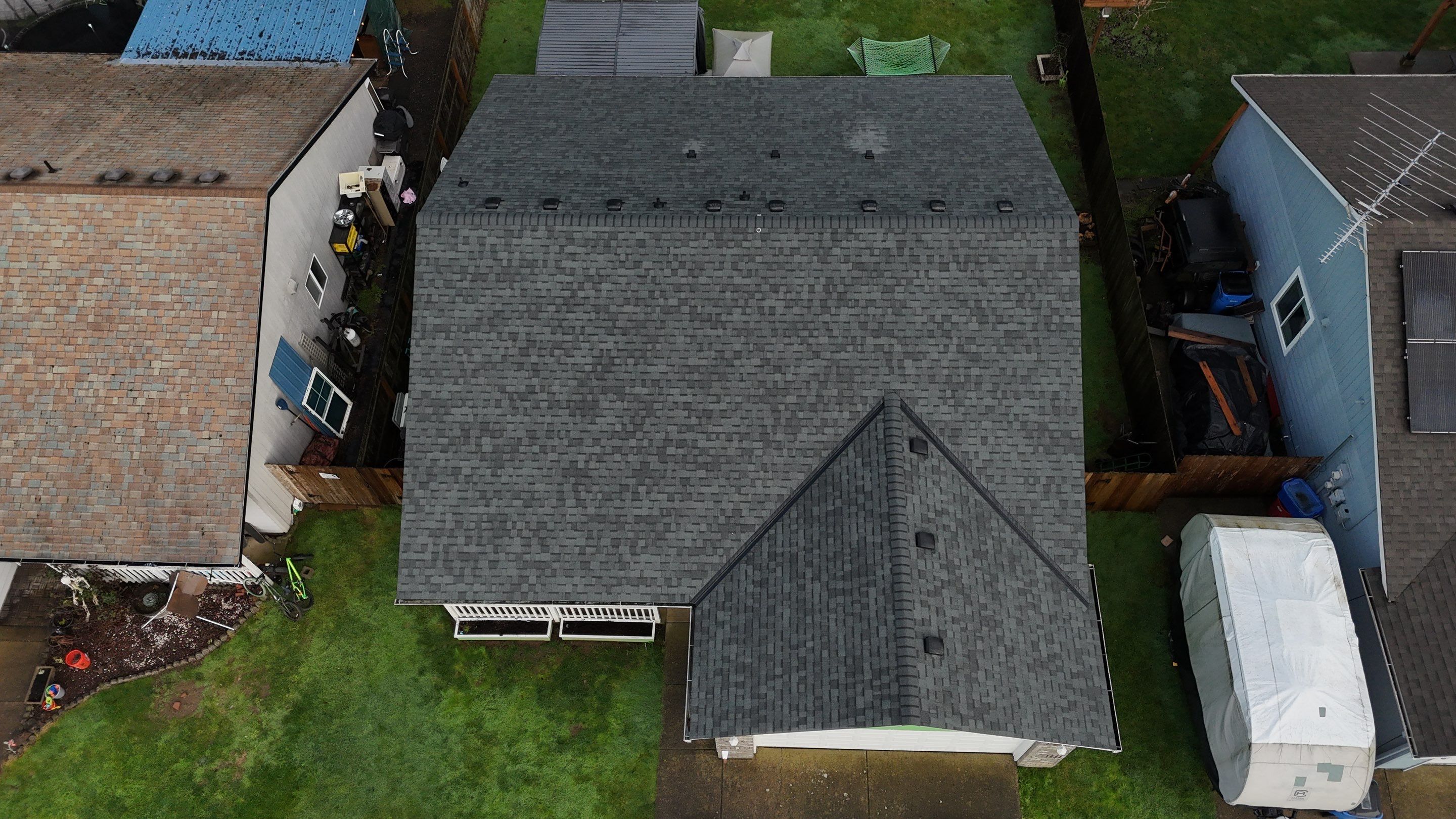 Estate Gray | Roof Replacement in Battle Ground, WA 98604 by Valiant Roofing, LLC