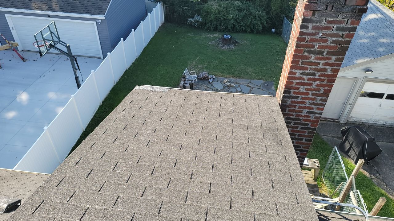 ATLAS PINNACLE PRISTINE COLOR: COPPER CANYON DRIP EDGE: WHITE by Eagle Eye Roofing