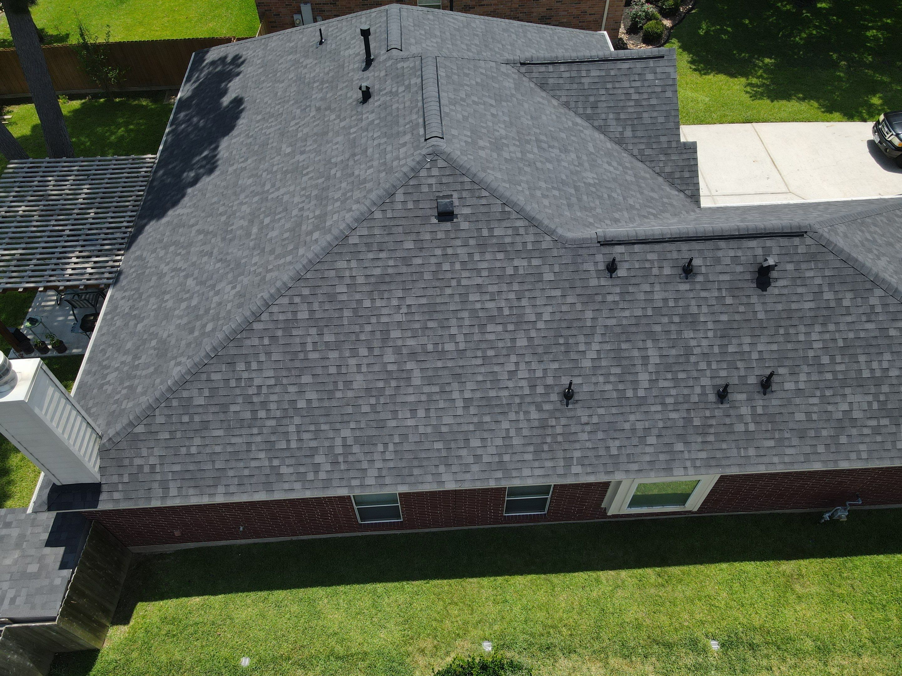 Residential Roofing Installation using Owen's Corning Duration by Roof Concepts Construction