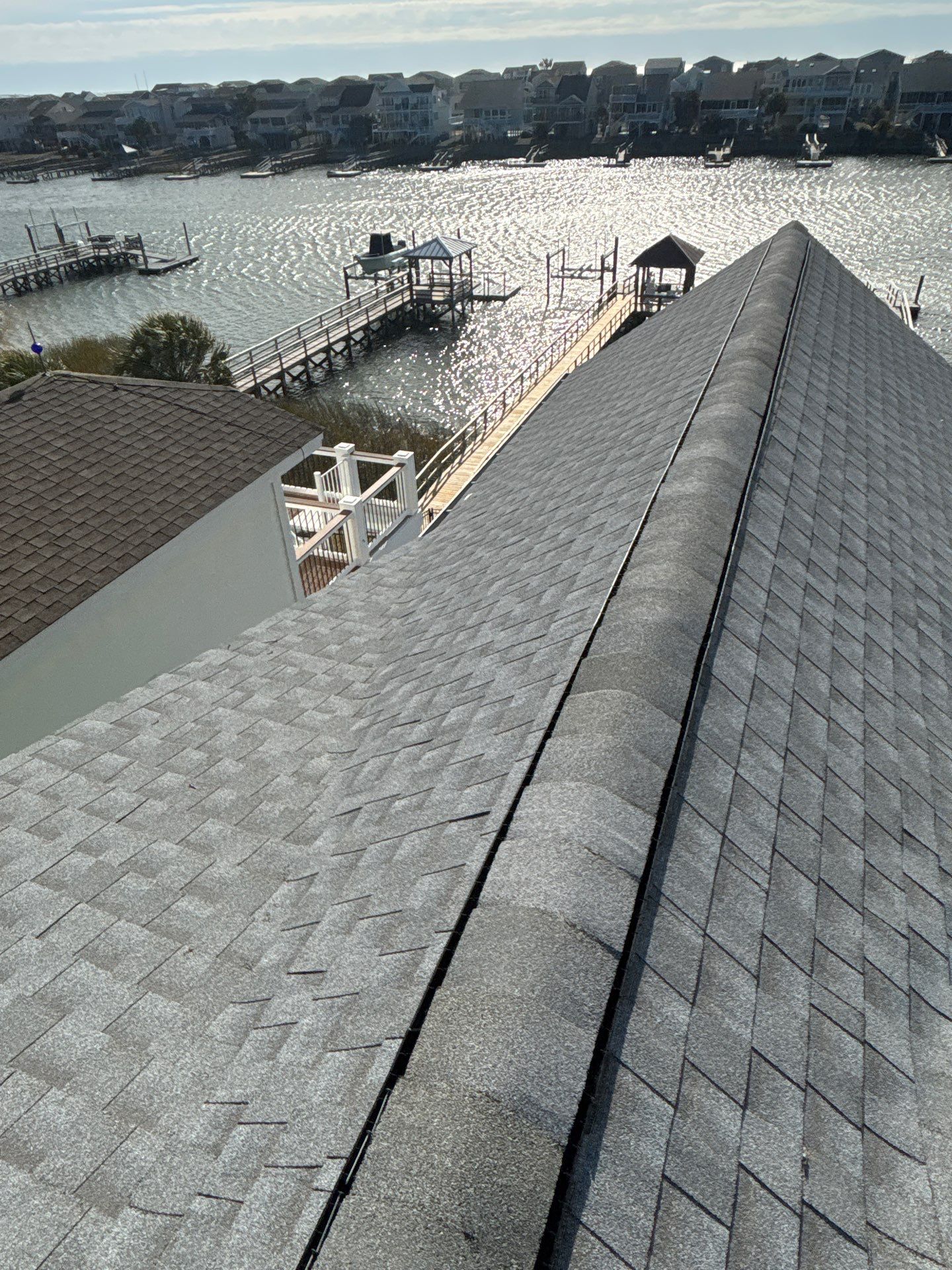 GAF HDZ - Fox Hollow Gray by Linta Roofing