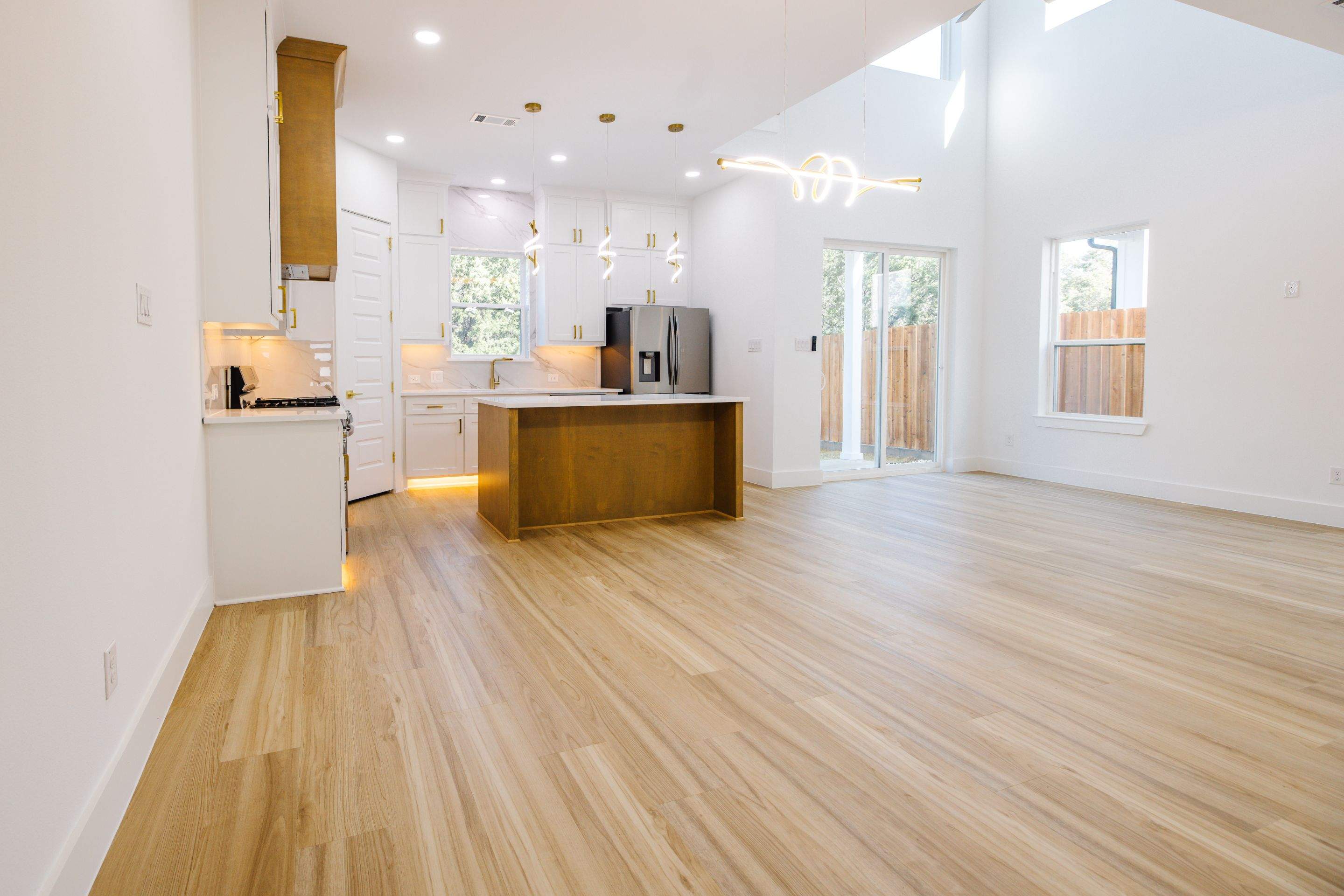 Ledbetter Project (Duplex New Construction) by HOMES BY JAR