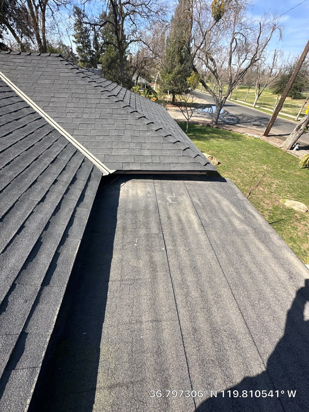 Roof Installation in Fresno CA by Grandmark Service Company