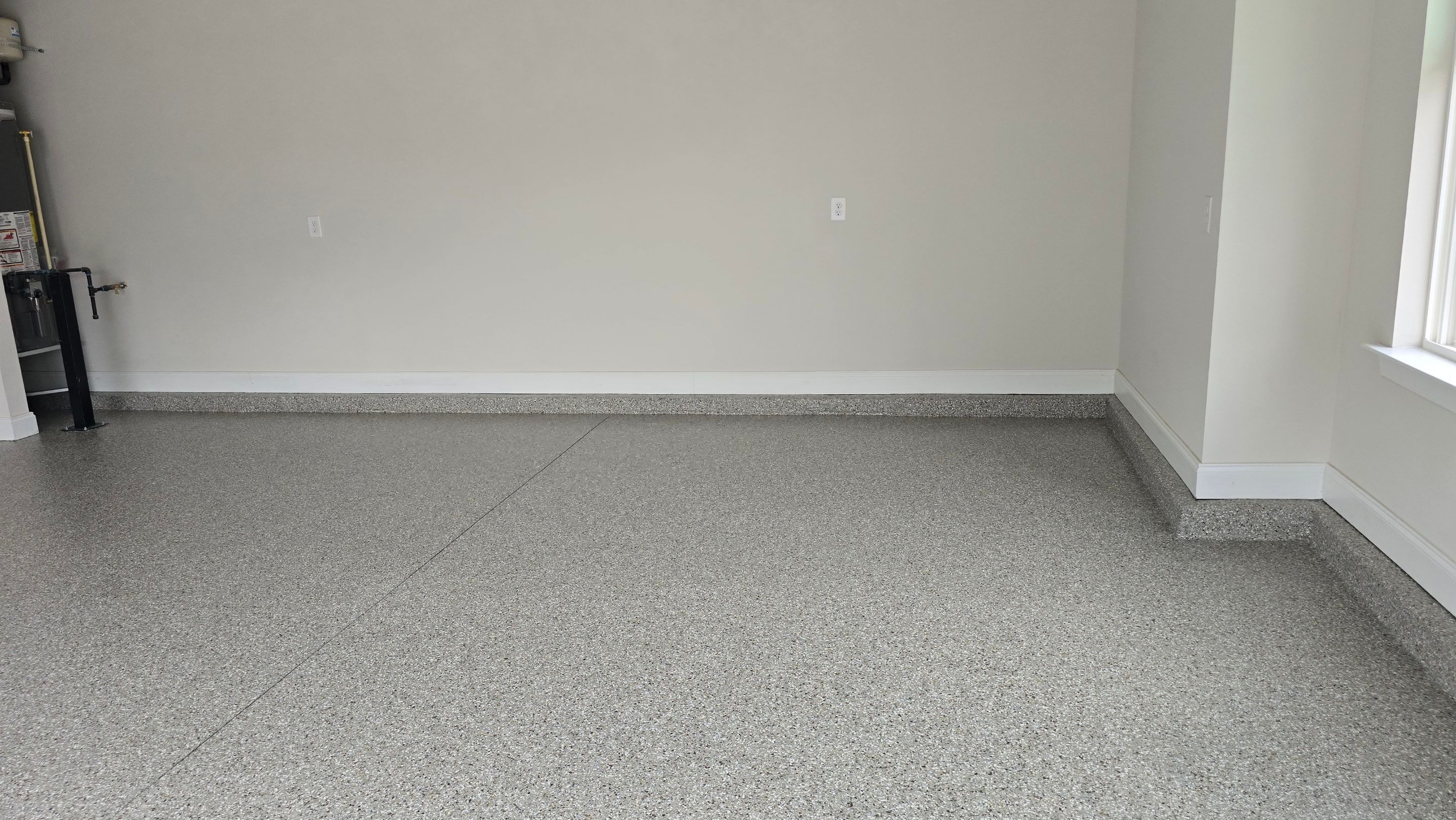 Garage using Creekbed by Elite Floor Solutions