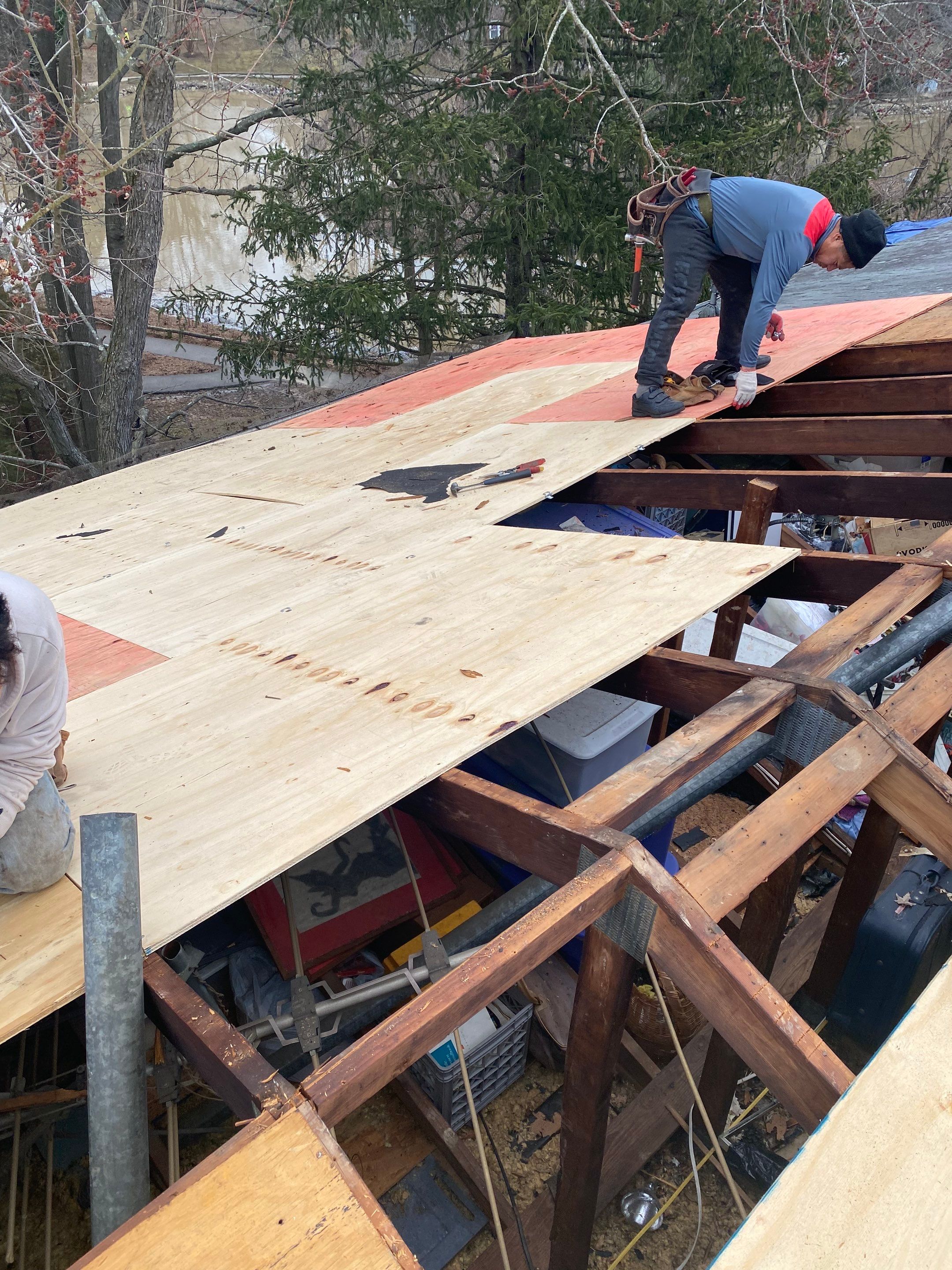 Alexandria Certainteed Landmark Roof in Colonial Slate by RM Banning, Inc.