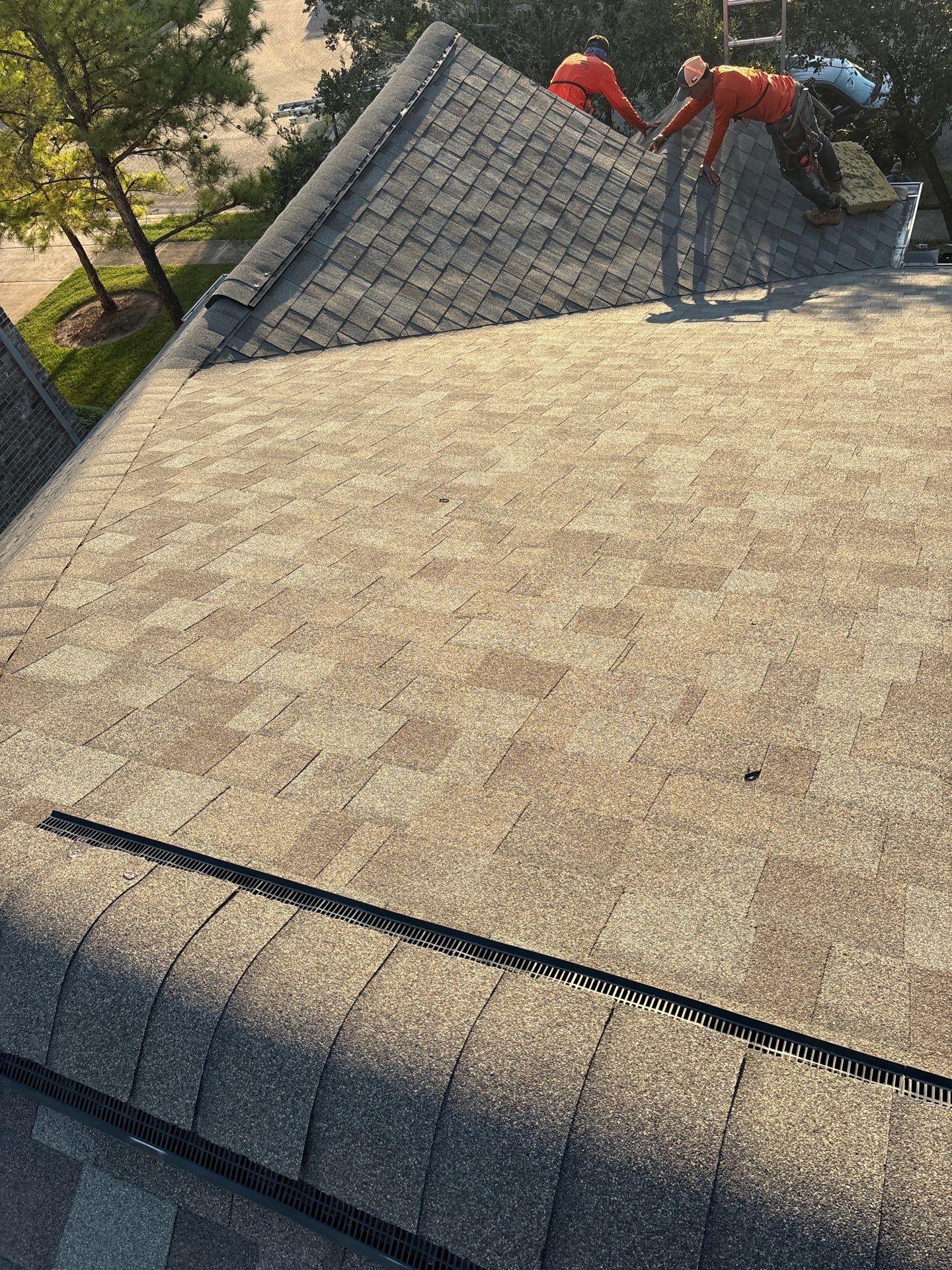 Residential Roofing Installation using Owen's Corning Duration (Lifetime) Shingles by Roof Repair Company