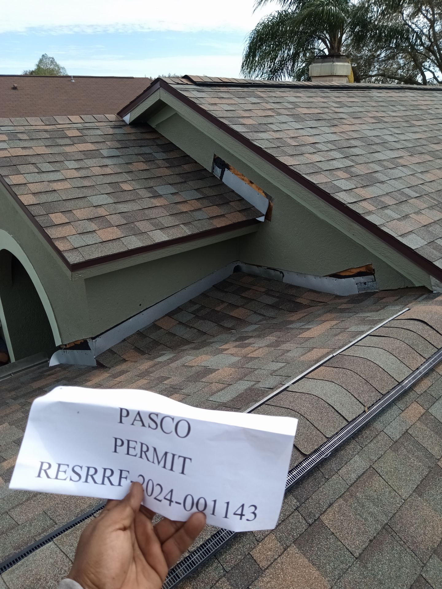 Roof Replacement in Wesley Chapel, FL by Shingle Masters Roofing