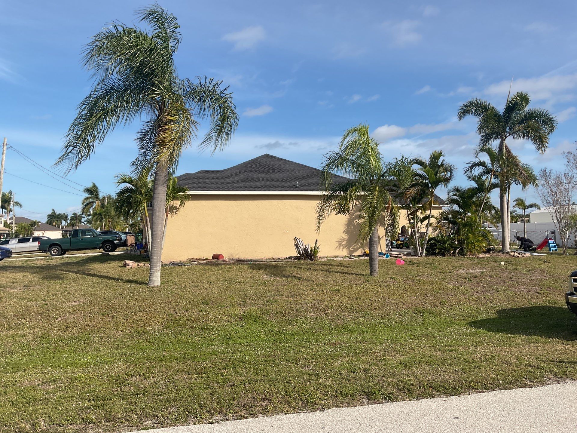Black Seamless Gutters for Modern Cape Coral Homes by Gutter Professors