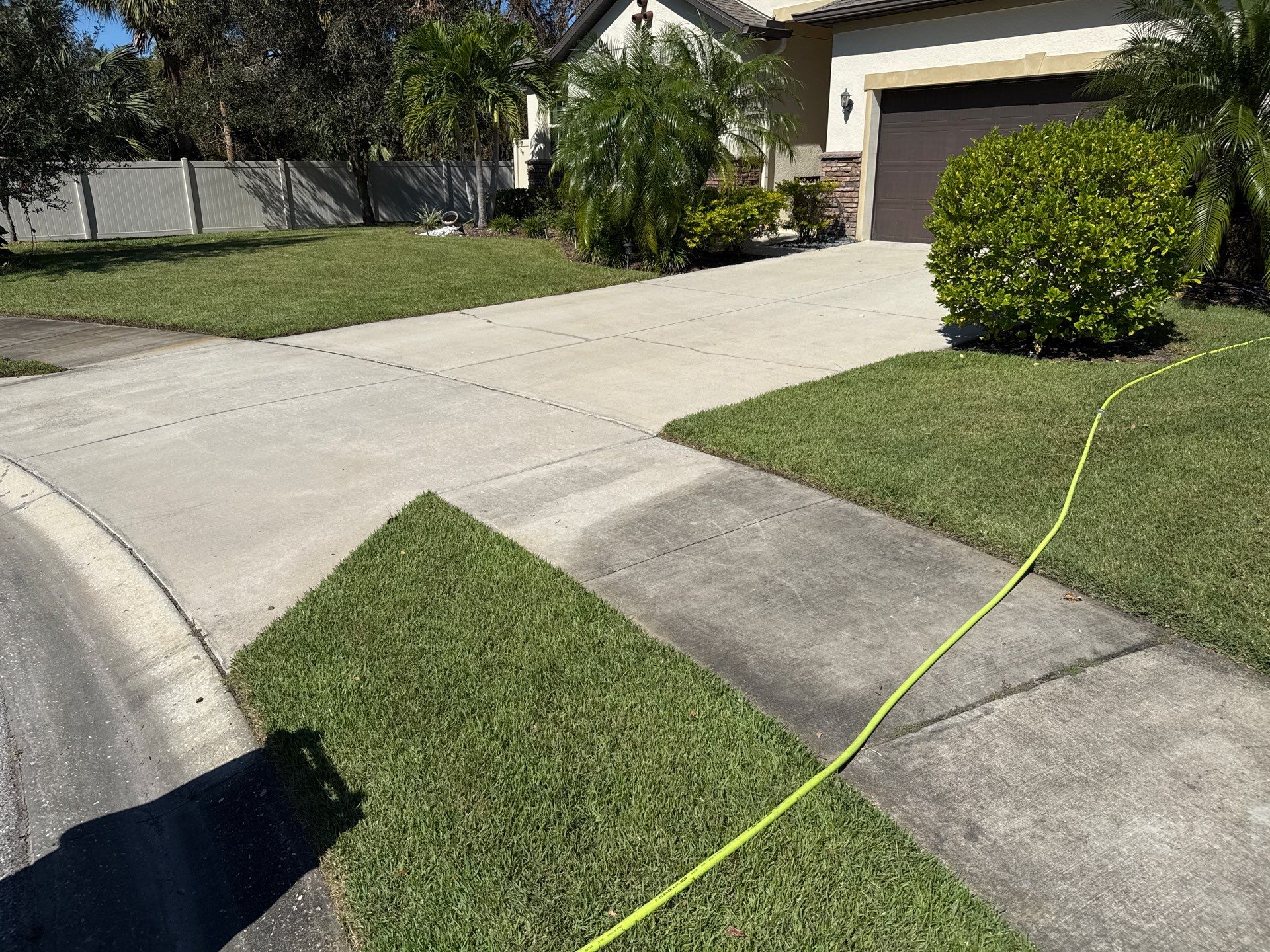 Concrete Driveway, Sidewalk, and Entryway Cleaning in Raven Crest, Bradenton, FL by Sunshine AquaWash