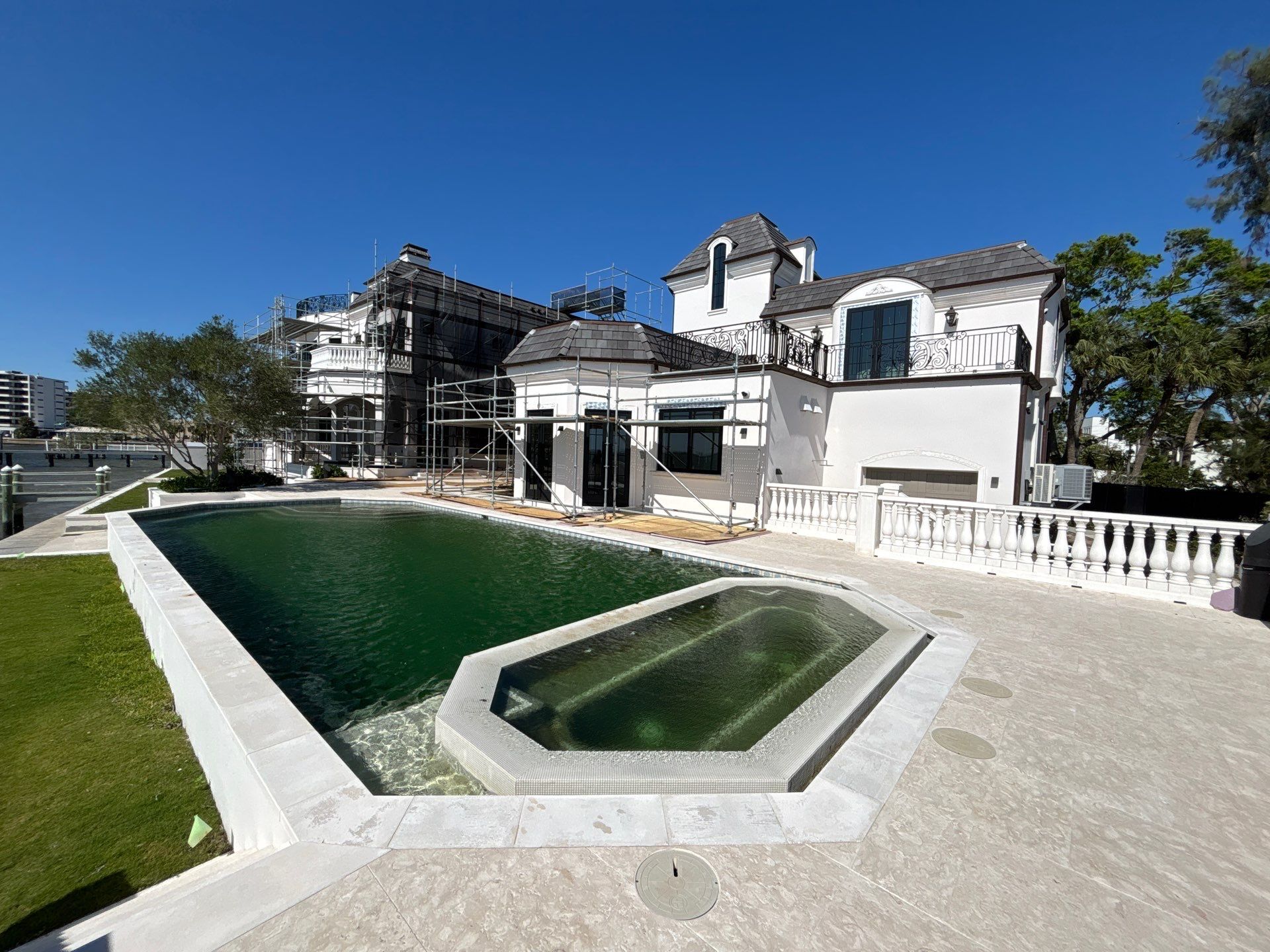 Gutter Installation using Half Round Seamless Gutters in Tampa FL by Gutter Professors