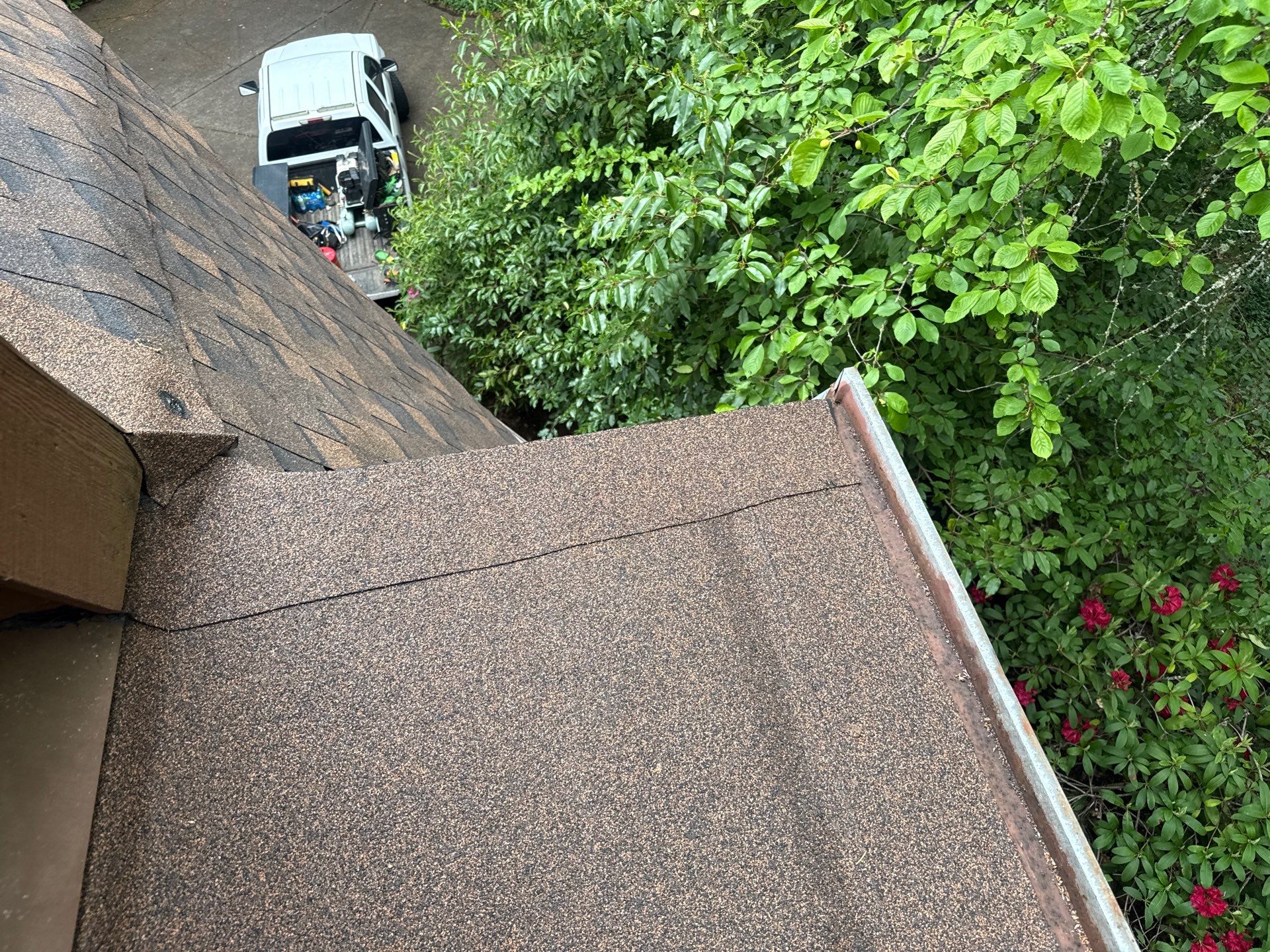 Residential Shingle Dome Roof Installation – Eugene, OR by BEST Roofing & Waterproofing