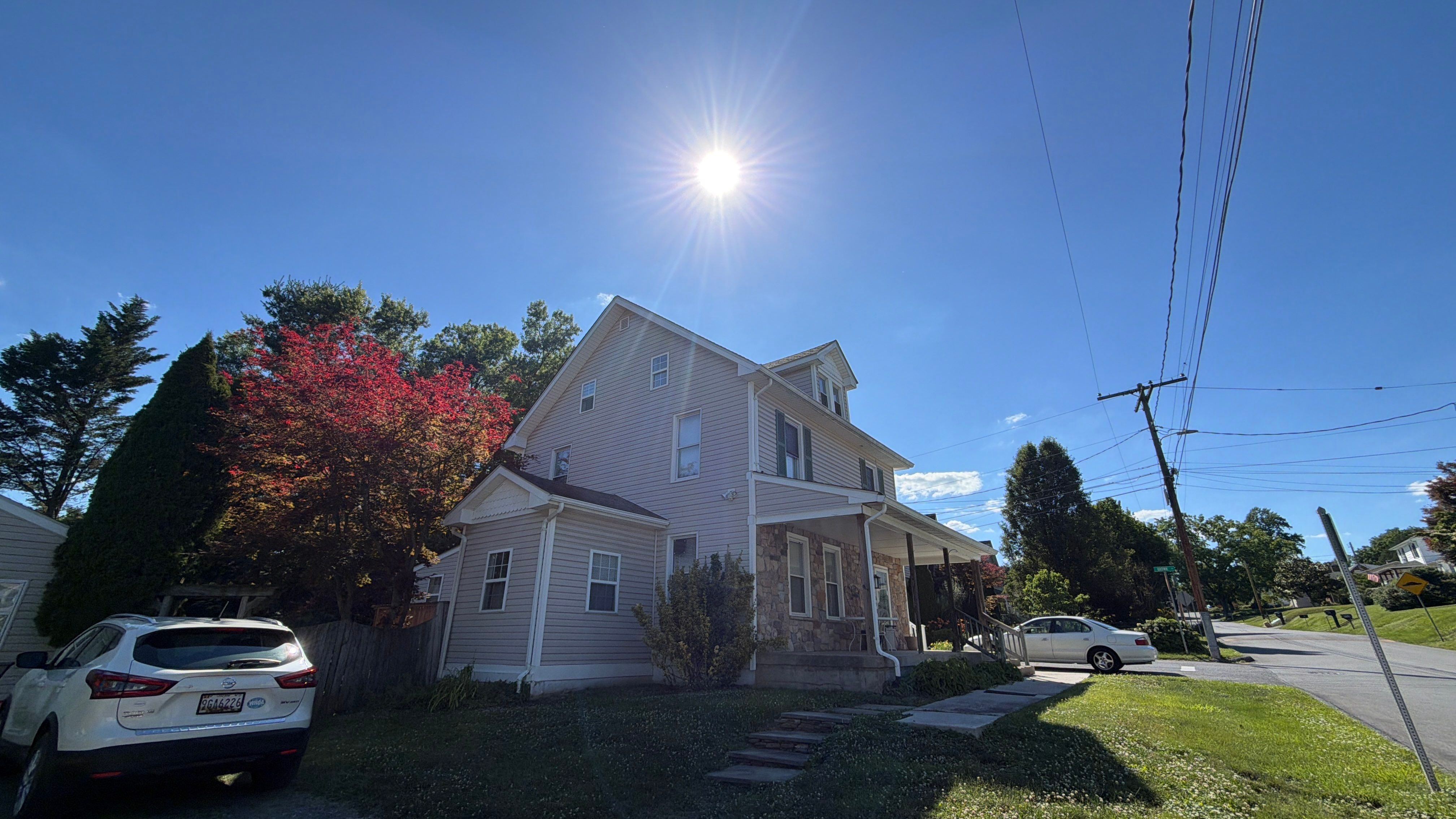 Whole-Property House Washing for Vinyl Siding and Stone Accents in Sykesville by Baltimore Pressure Washers Inc.