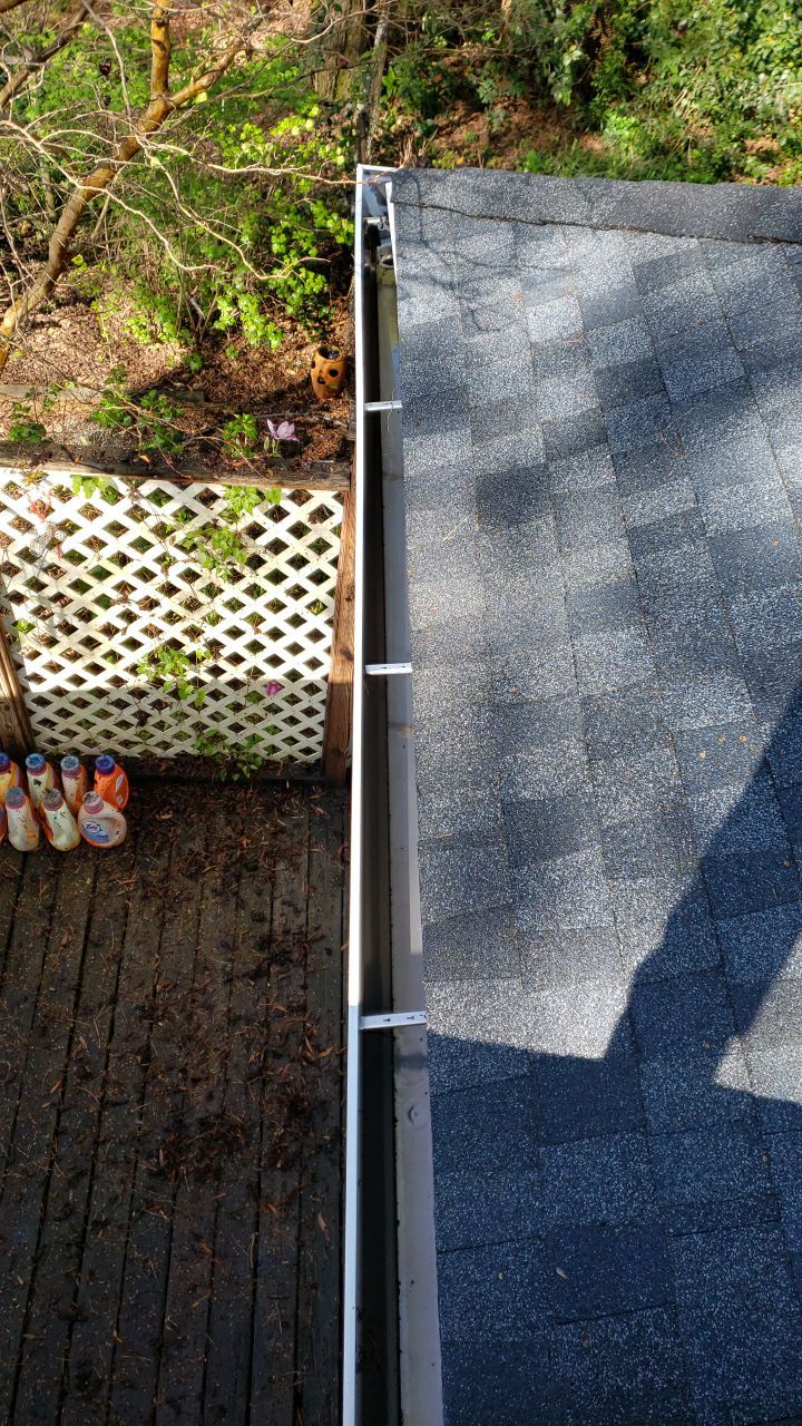 House Wash using cleaner by Power Wash Masters LLC