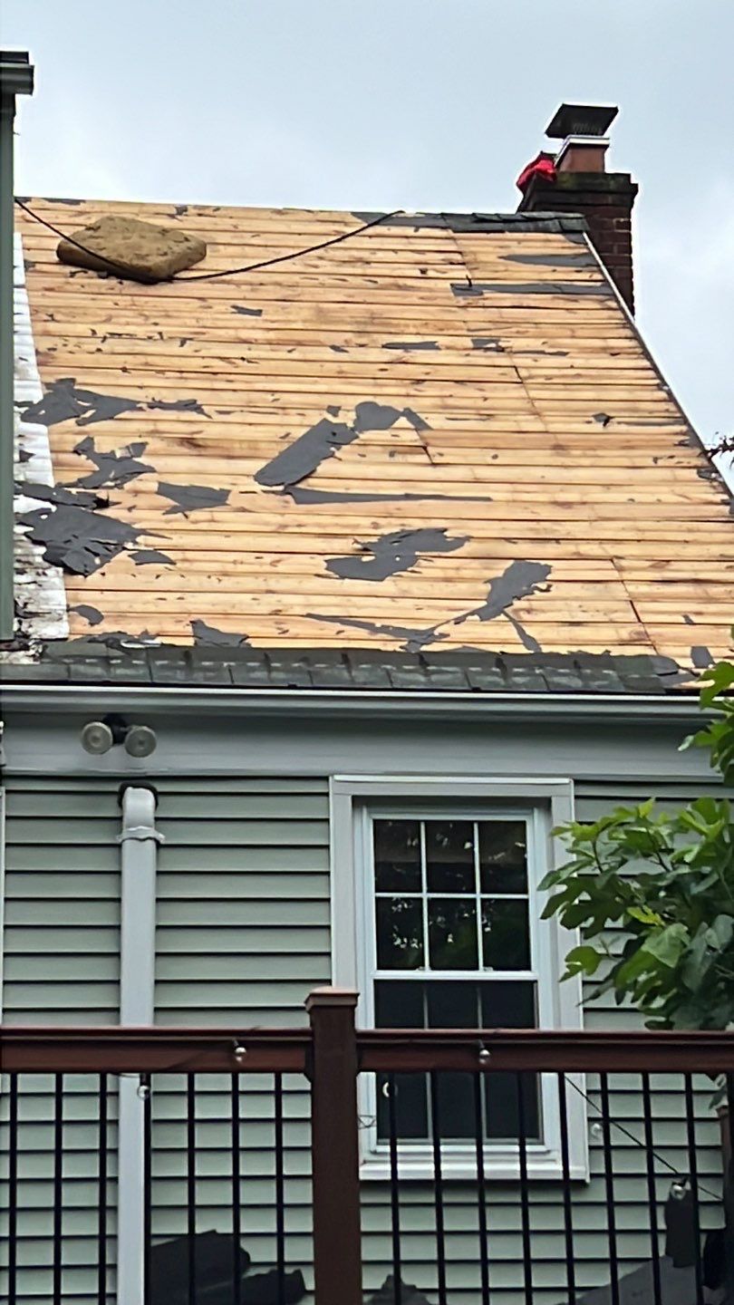 Arlington: CertainTeed Landmark Architectural Shingle in Georgetown Gray by RM Banning, Inc.