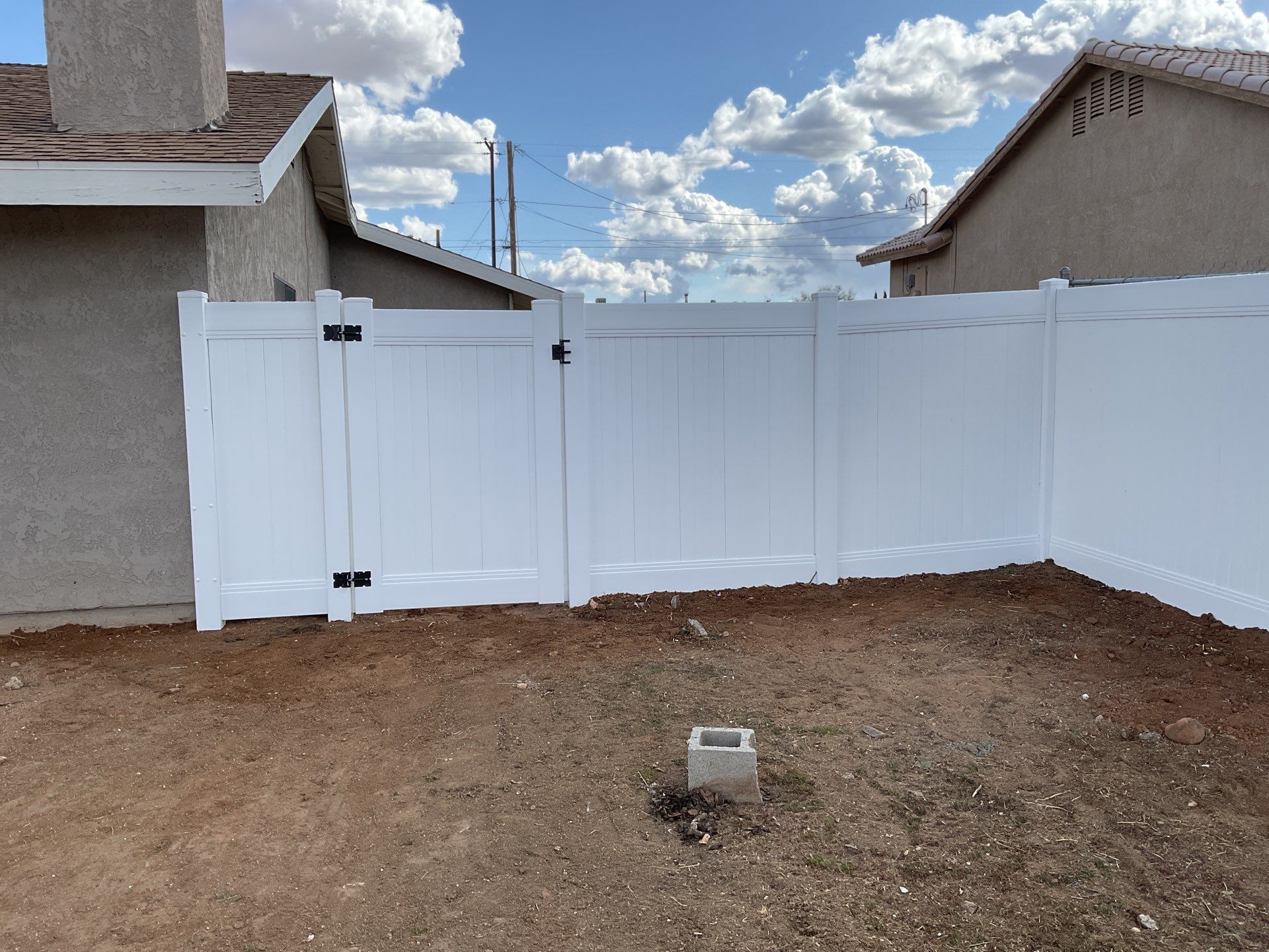 Fence Installation using Vinyl by Fence Guys Inc.