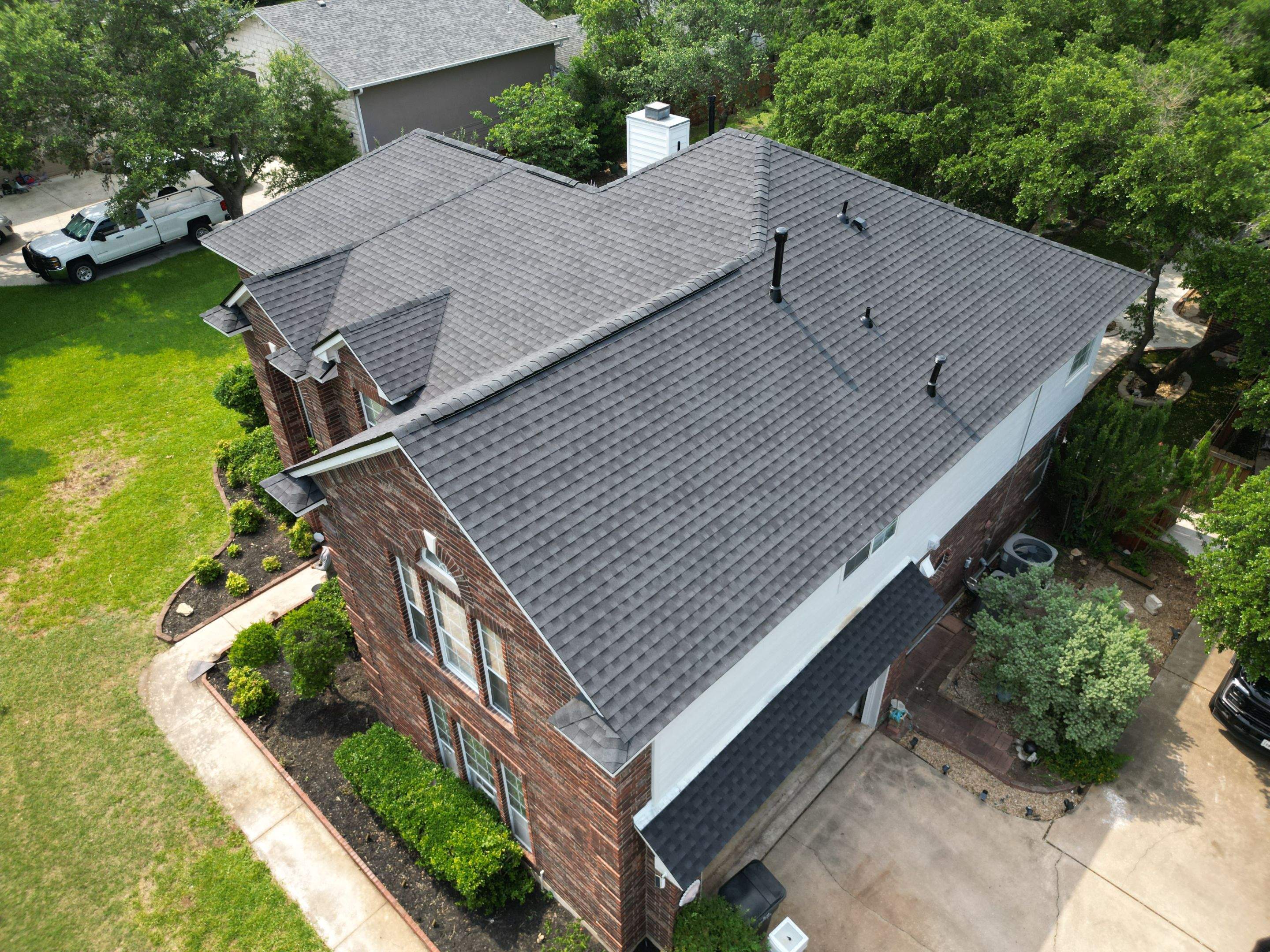 Charcoal - GAF Timberline HDZ by RoofsOnly.com
