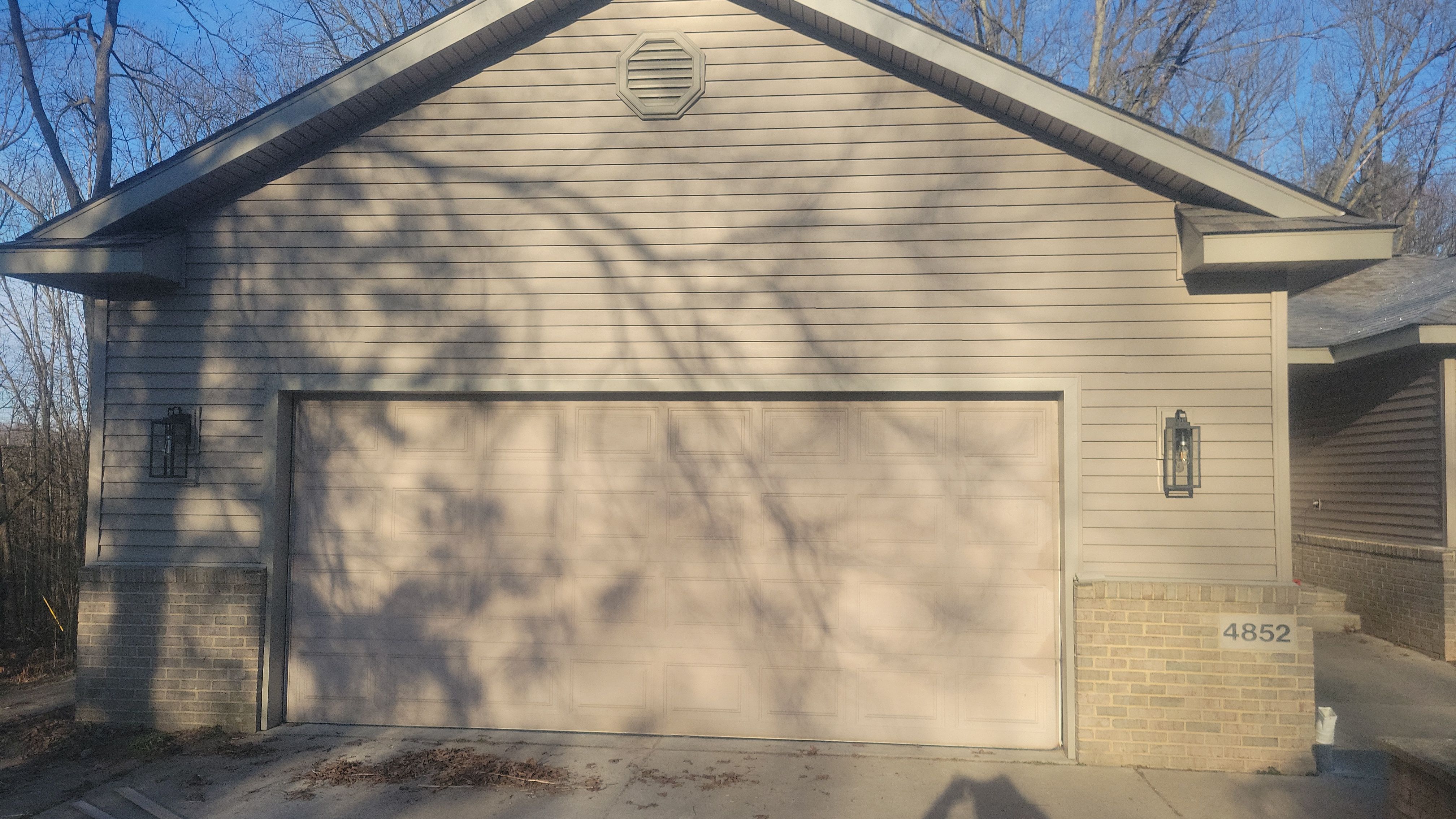 Siding Replacement using Certainteed Restoration Classic D4 by 180 Contractors