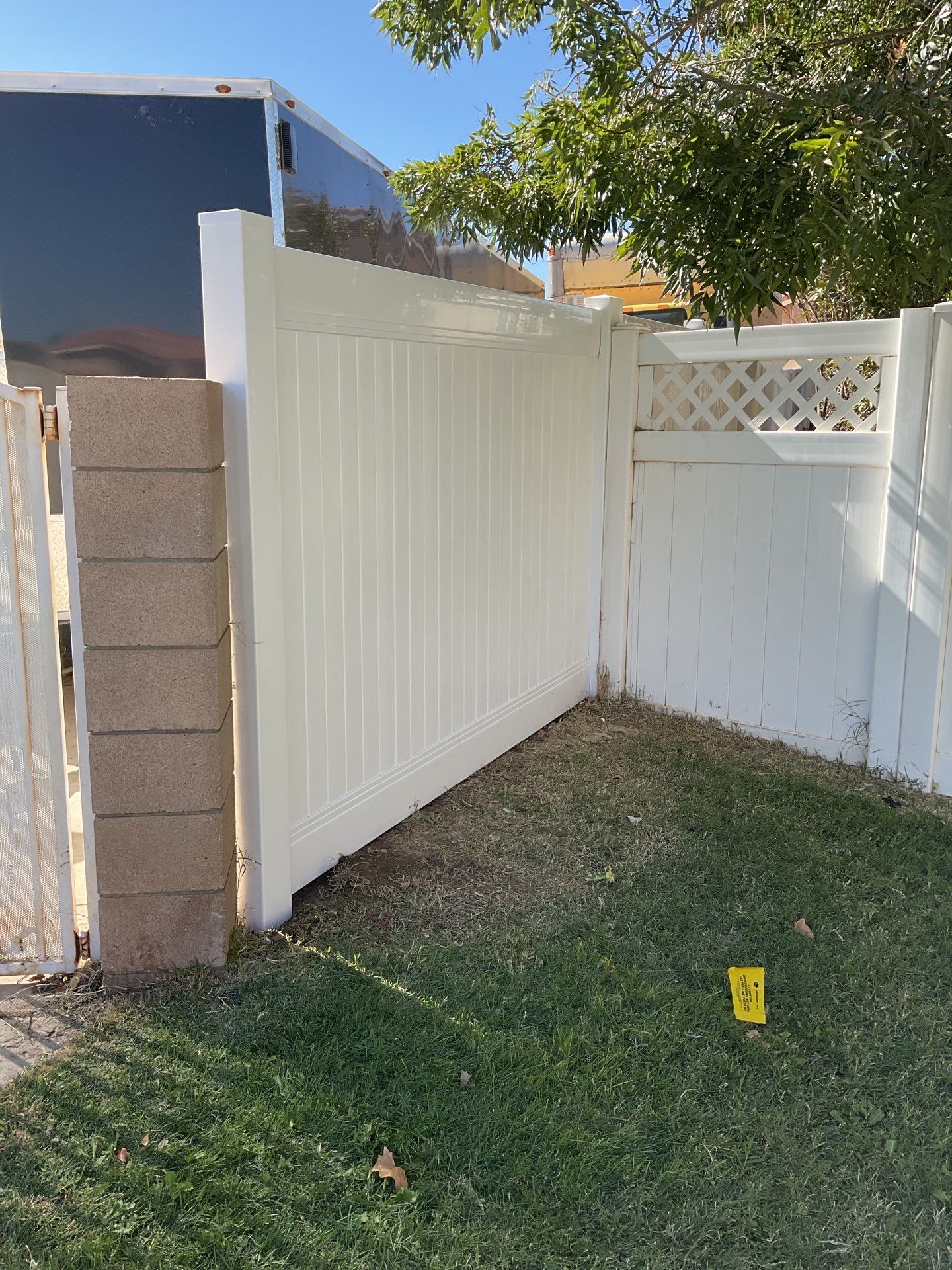 Fence Installation using Vinyl by Fence Guys Inc.