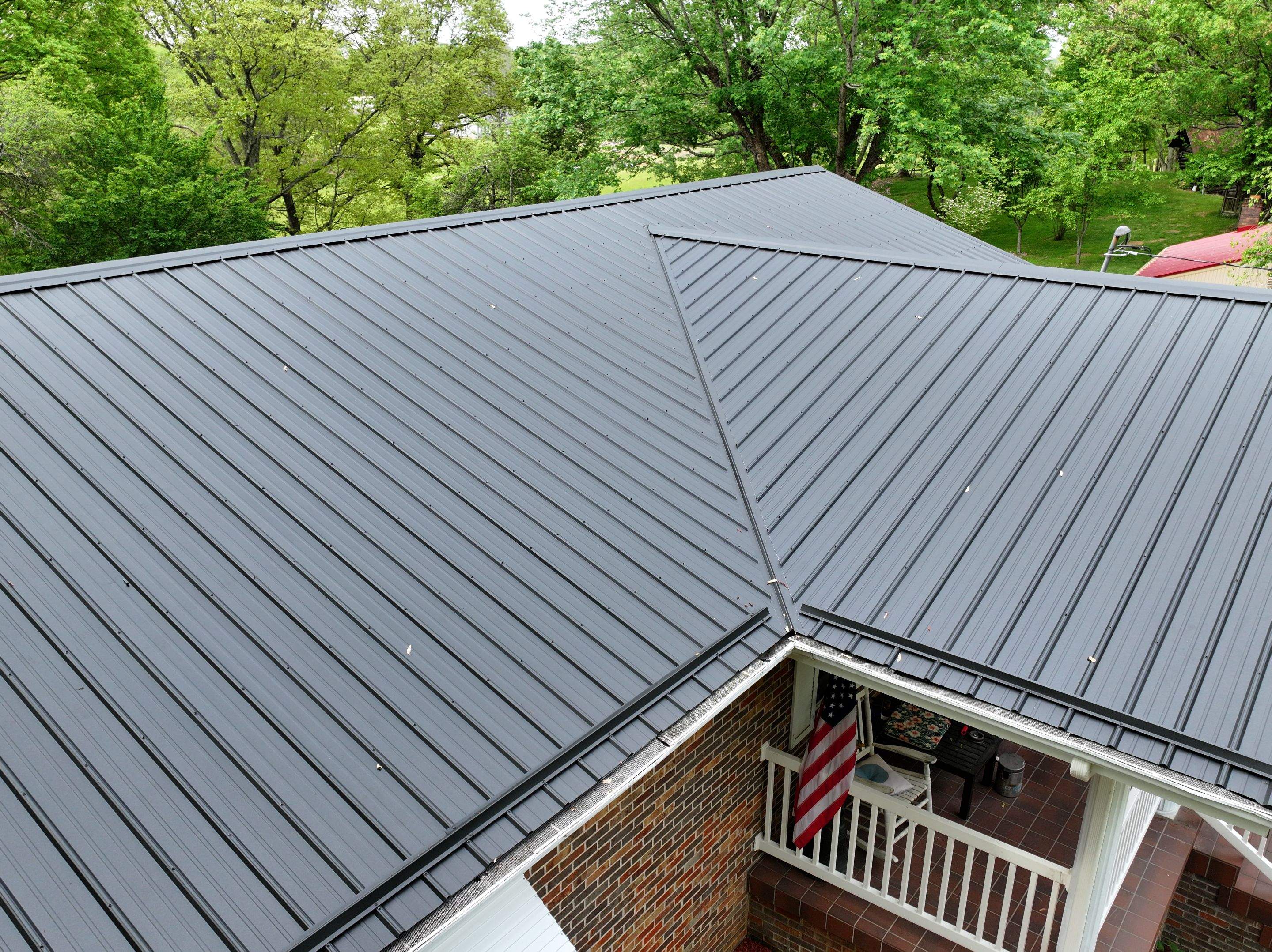 Whittaker Residence by Omnia Roofing