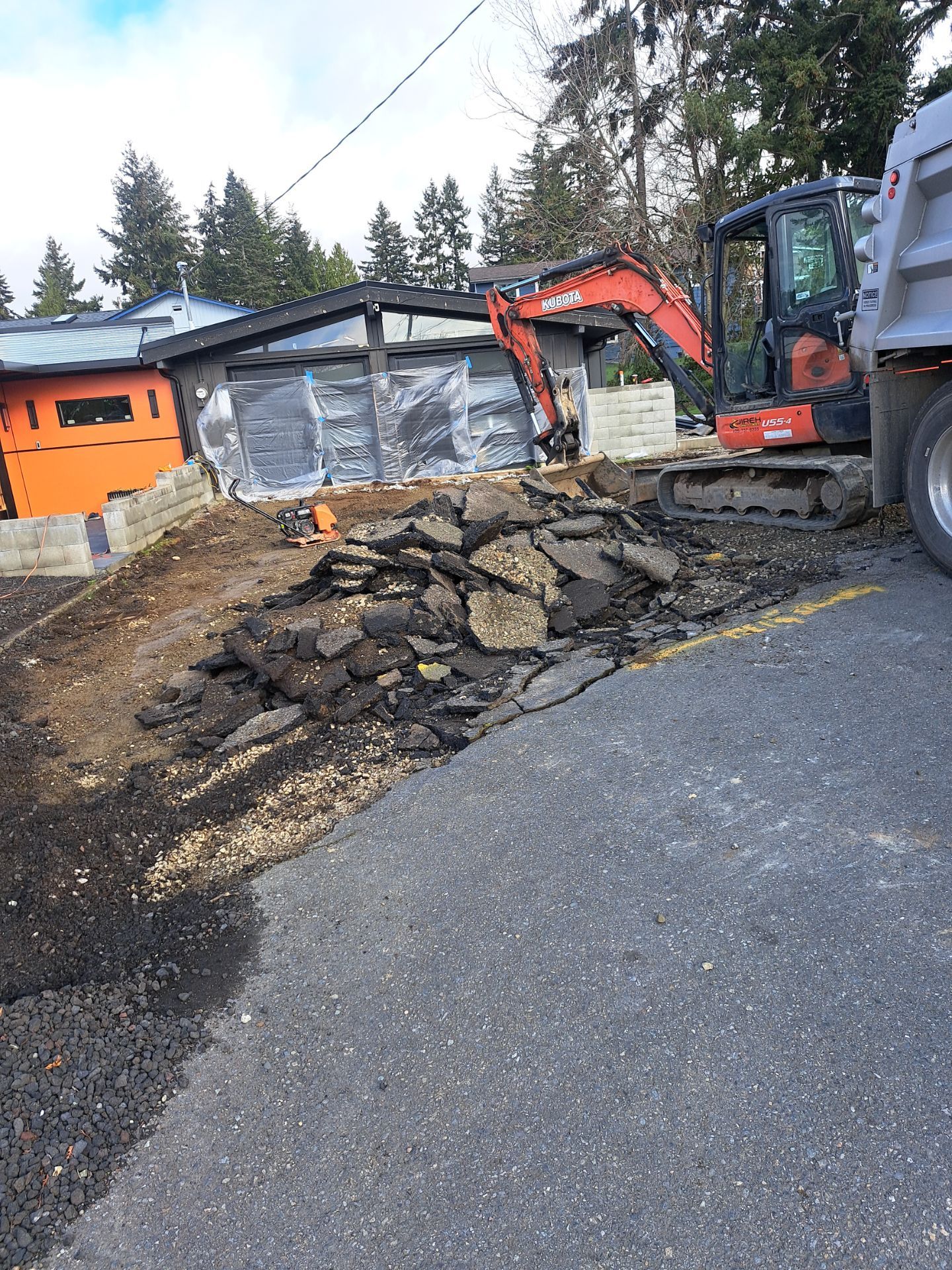 Driveway Renovation | Seattle  by Jireh Asphalt & Concrete Inc 