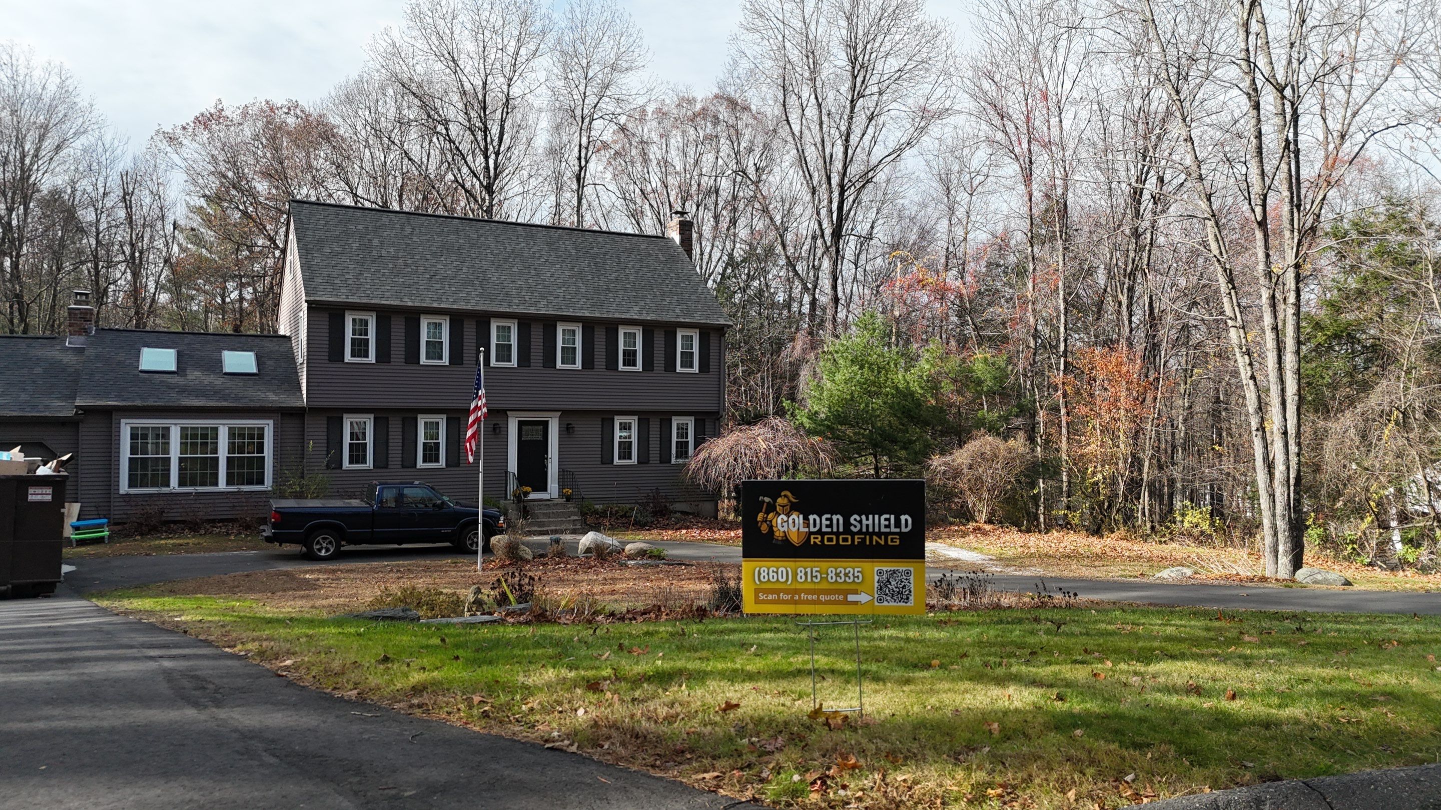 Owens Corning Duration: Onyx Black in Canton, Connecticut by Golden Shield Roofing