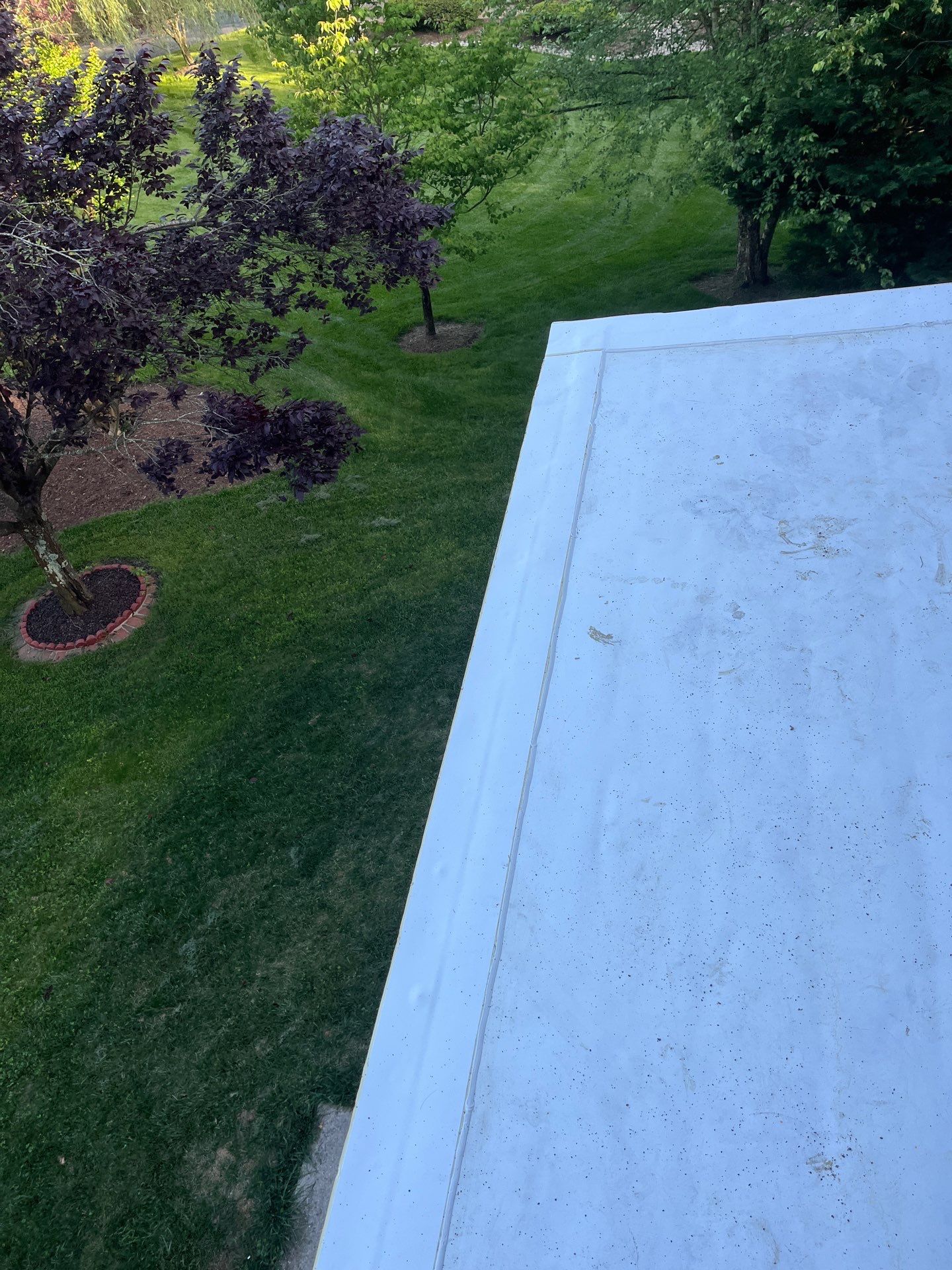 Springfield: CertainTeed Landmark Pro Designer Shingles in Max Def Charcoal Black by RM Banning, Inc.