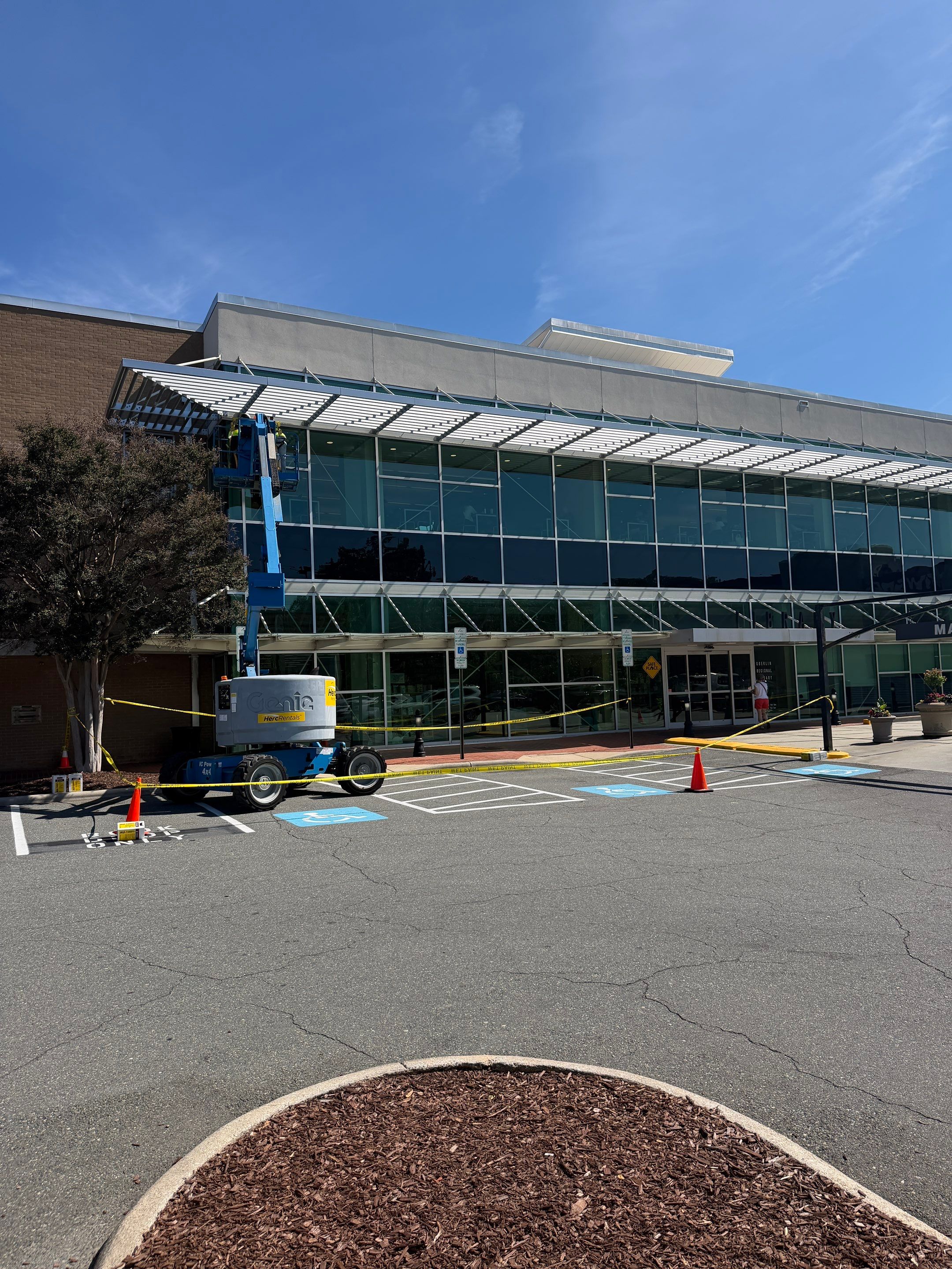 Exterior Joint Sealing – Canopy Entrance by Billy Weatherspoon Contractor