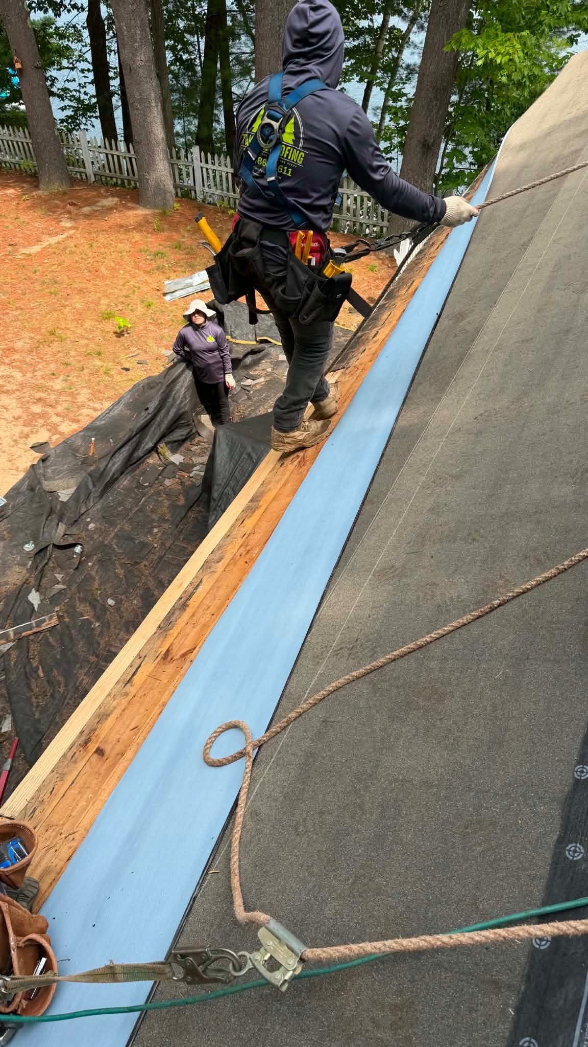 π Fresh Owens Corning Roof in Waterboro, Maine! π² by Tall pine roofing