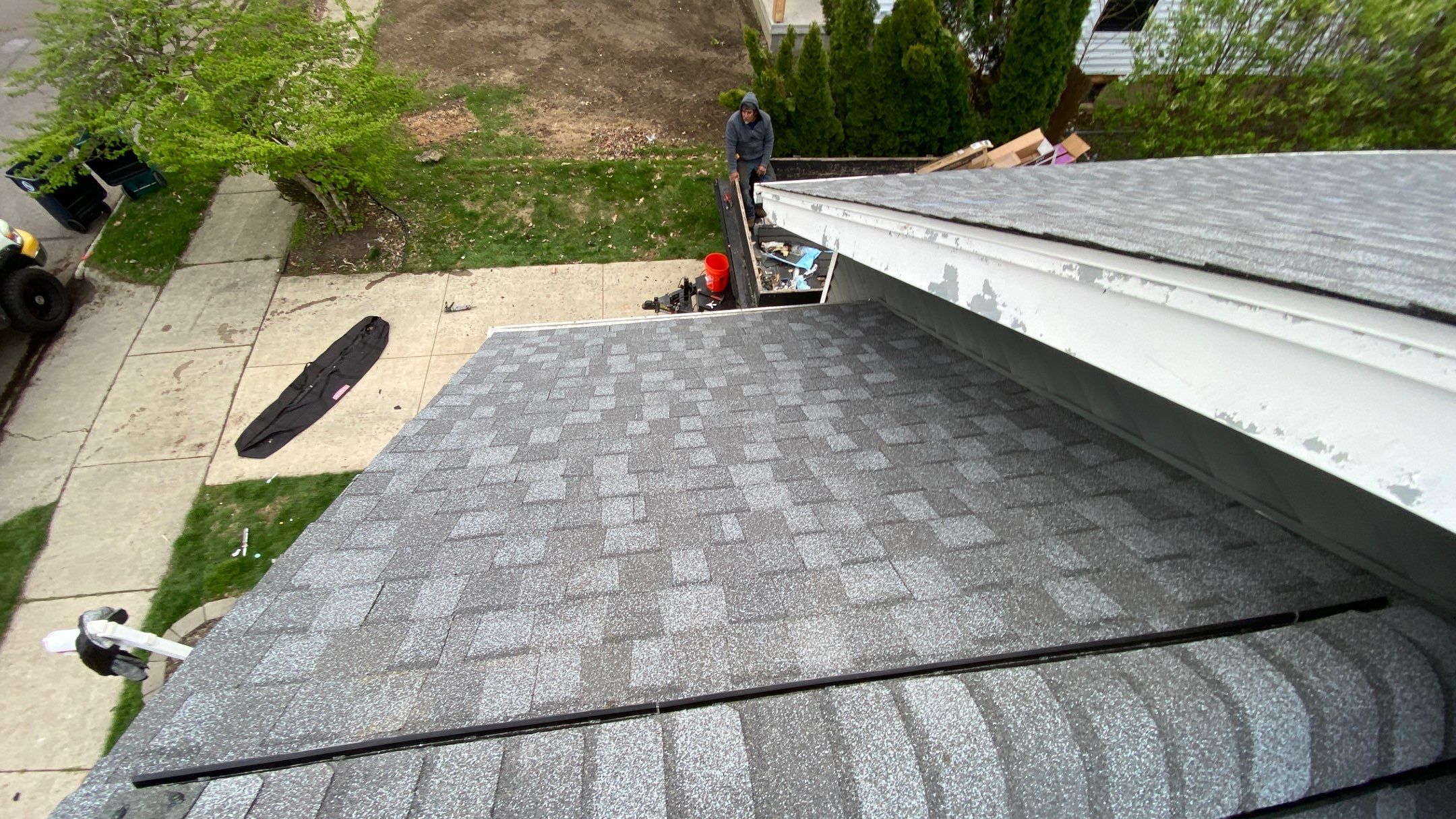 Roof Replacement using CertainTeed Landmark by 180 Contractors
