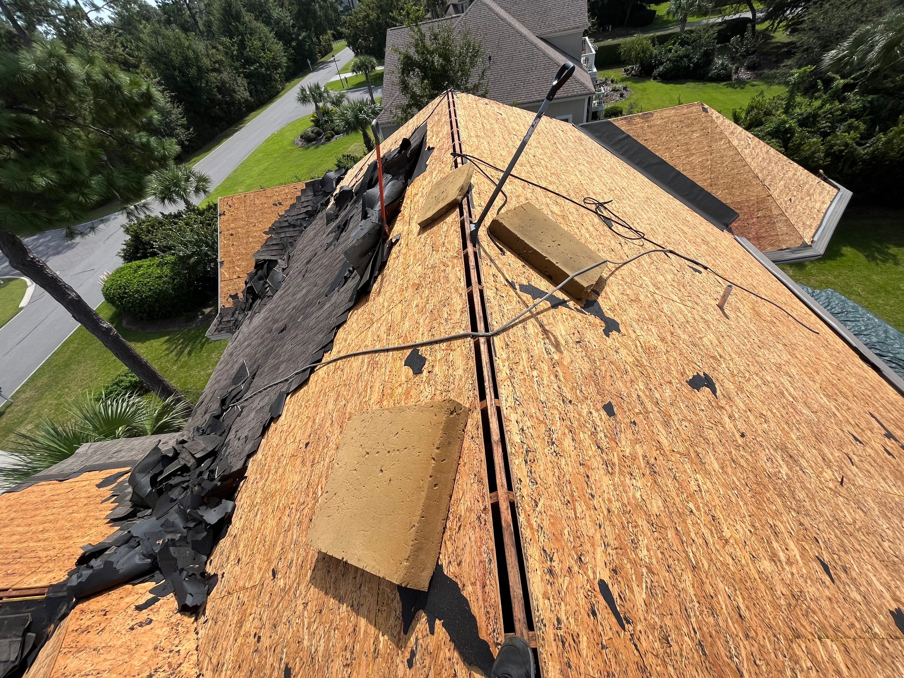  Weathered Gray Shingles by Reimagine Roofing
