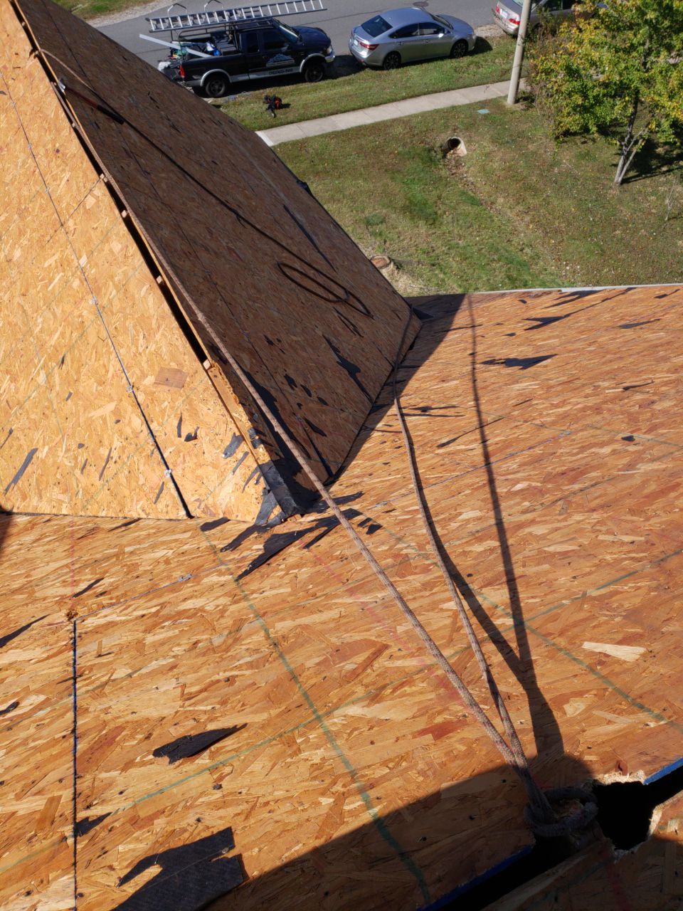 Woodbridge: CertainTeed Landmark Designer Shingles in Cottage Red by RM Banning, Inc.