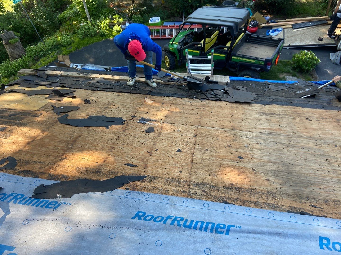 Roof Replacement using CertainTeed Landmark by 180 Contractors
