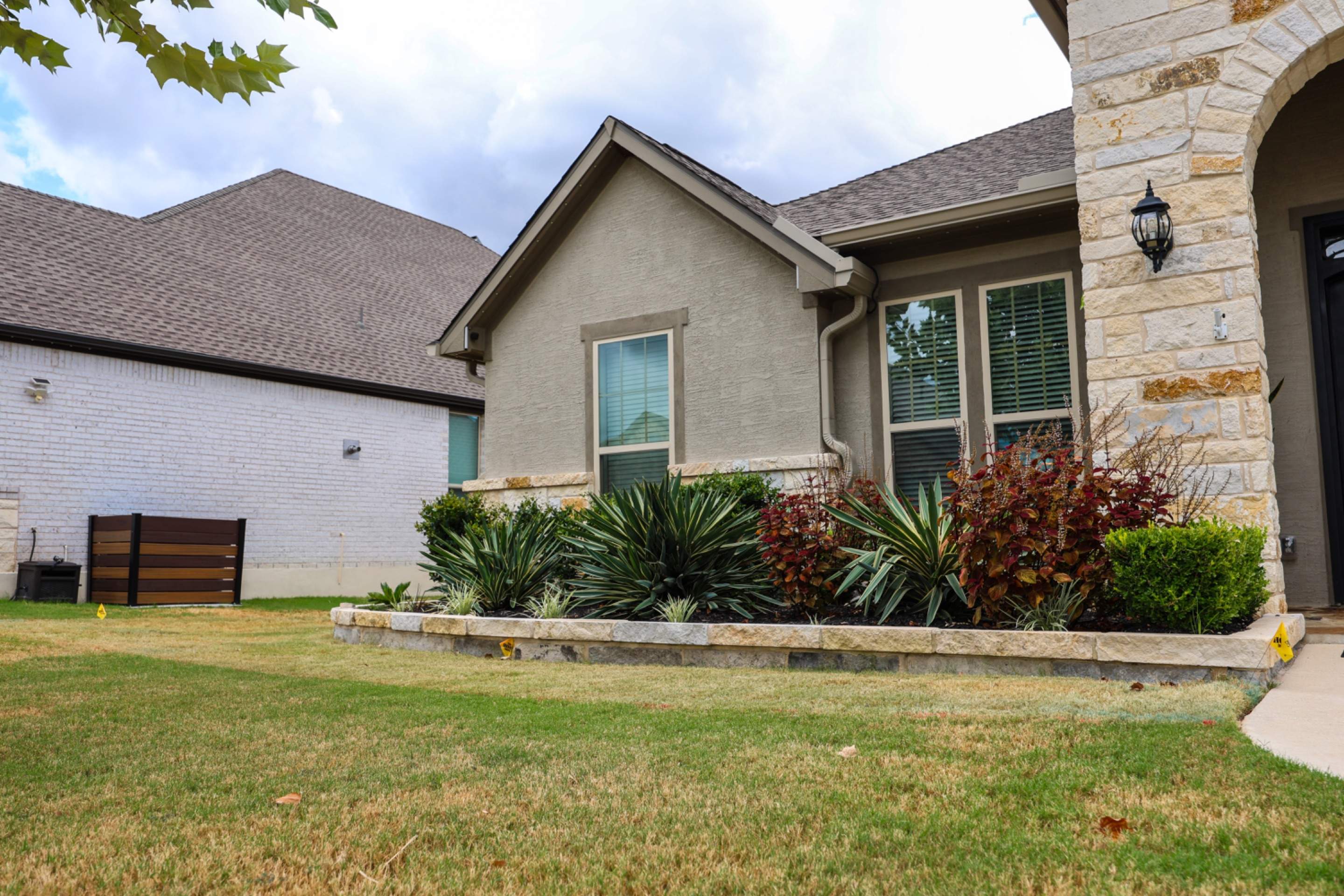 Royal Oak Estates - San Antonio,TX by Hole In One Lawns, LLC