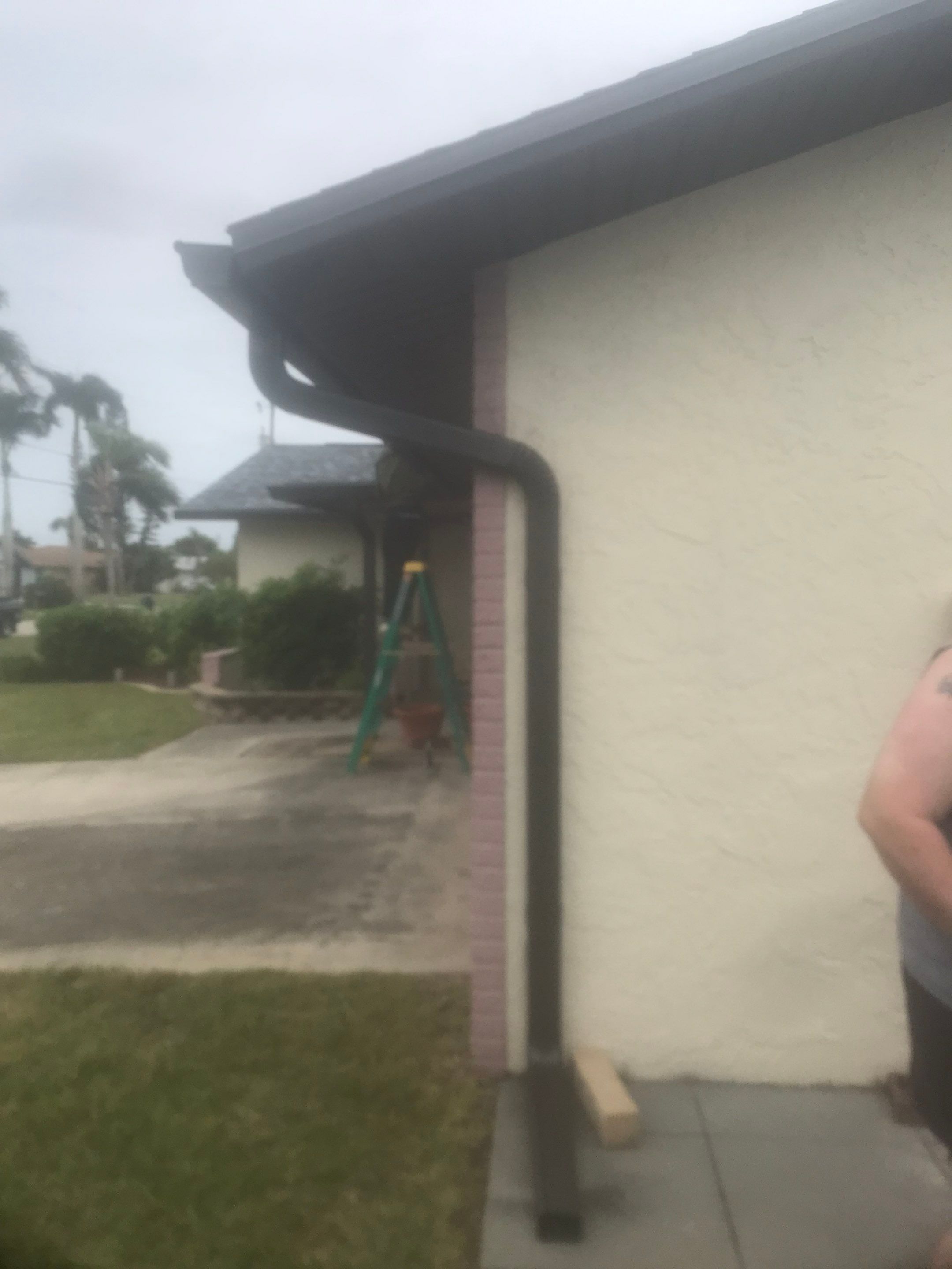 6-inch Aluminum Bronze Seamless Project with Downspouts, Splash Guards. Soffit&Fascia in Cape Coral FL by Gutter Professors