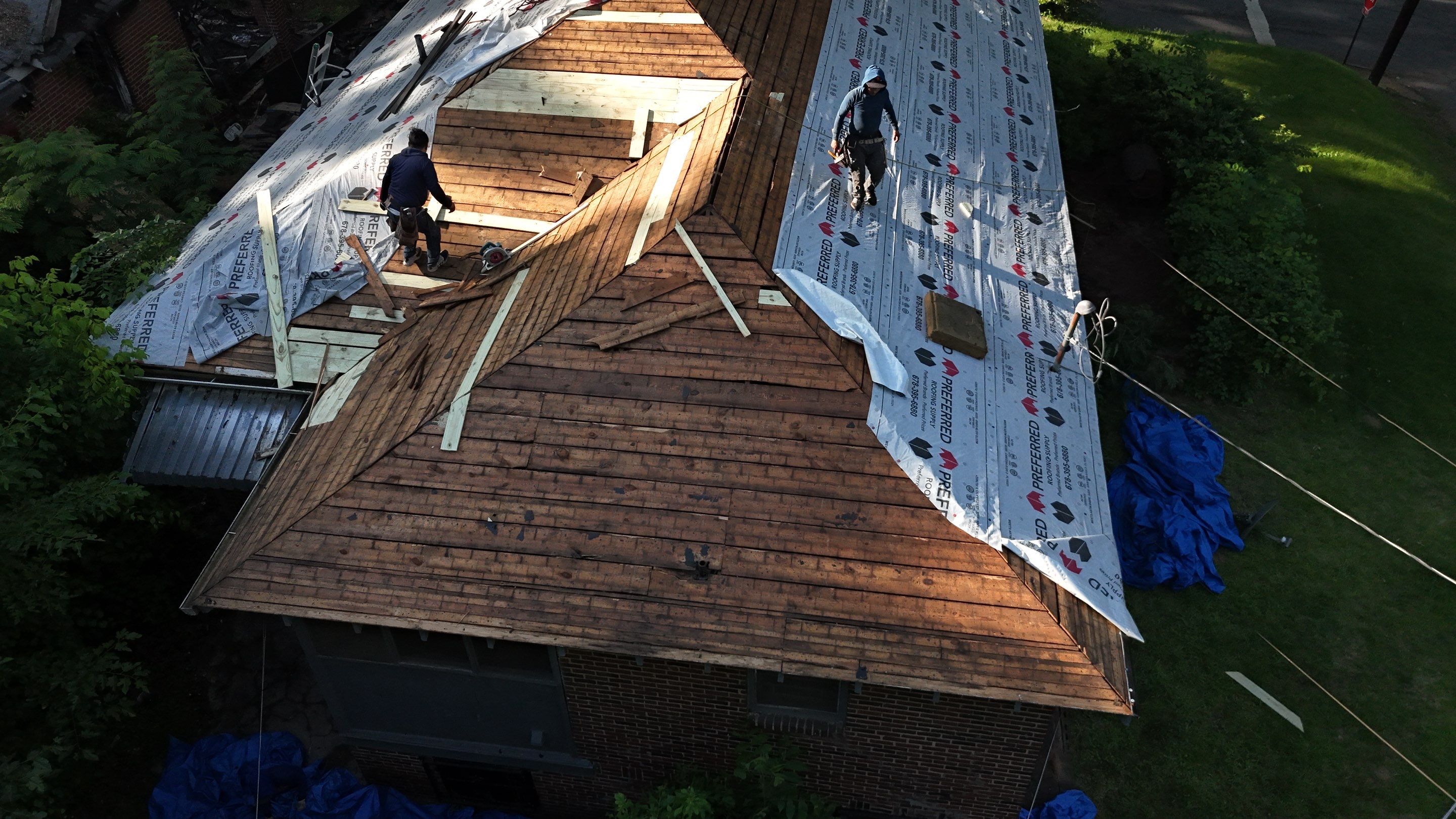 Tight Budget quality Residential Roof Installation by Roof Bullies