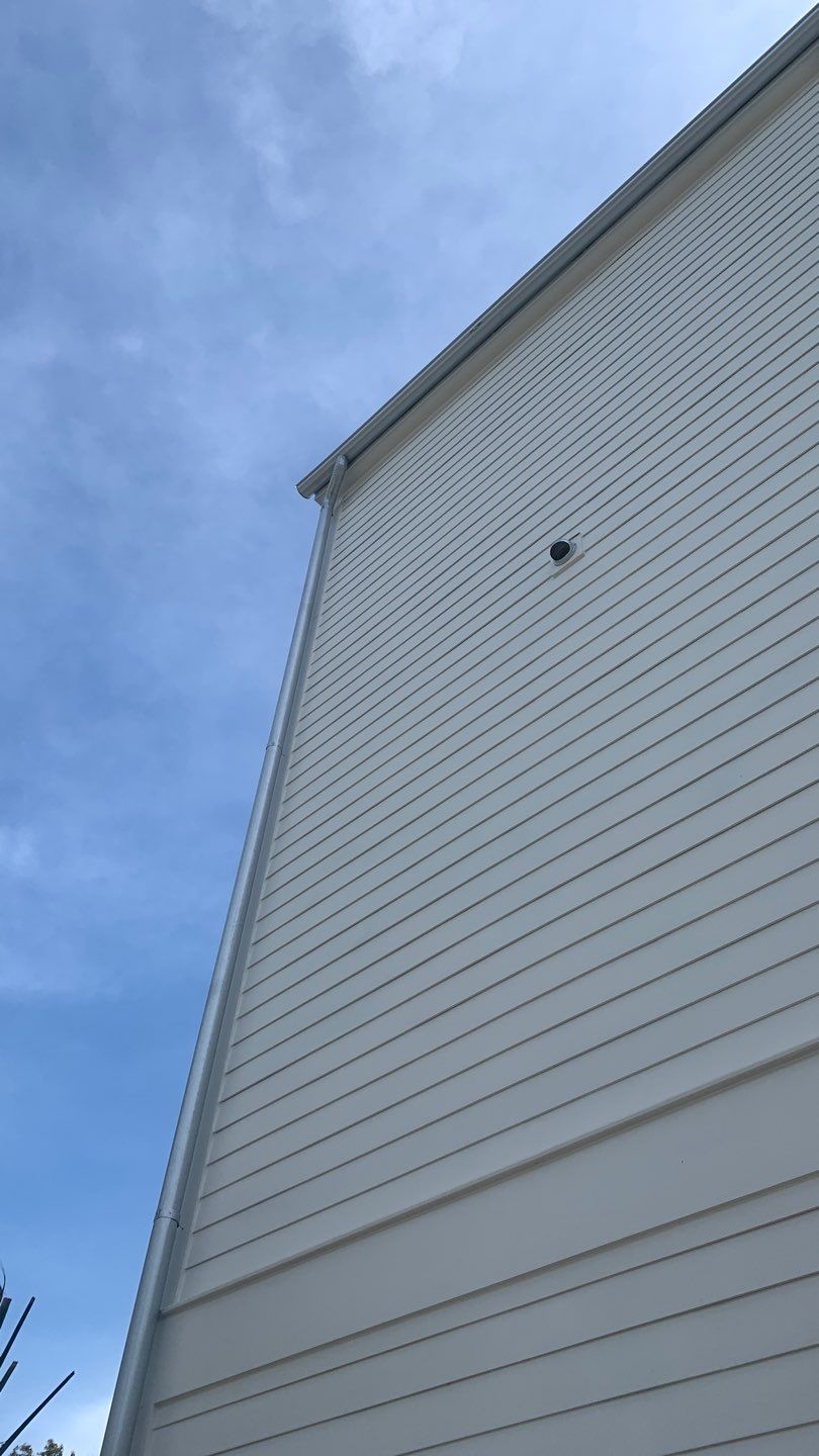 Seamless Gutter Installation Using Galvalume Half Round Gutters by Gutter Professors