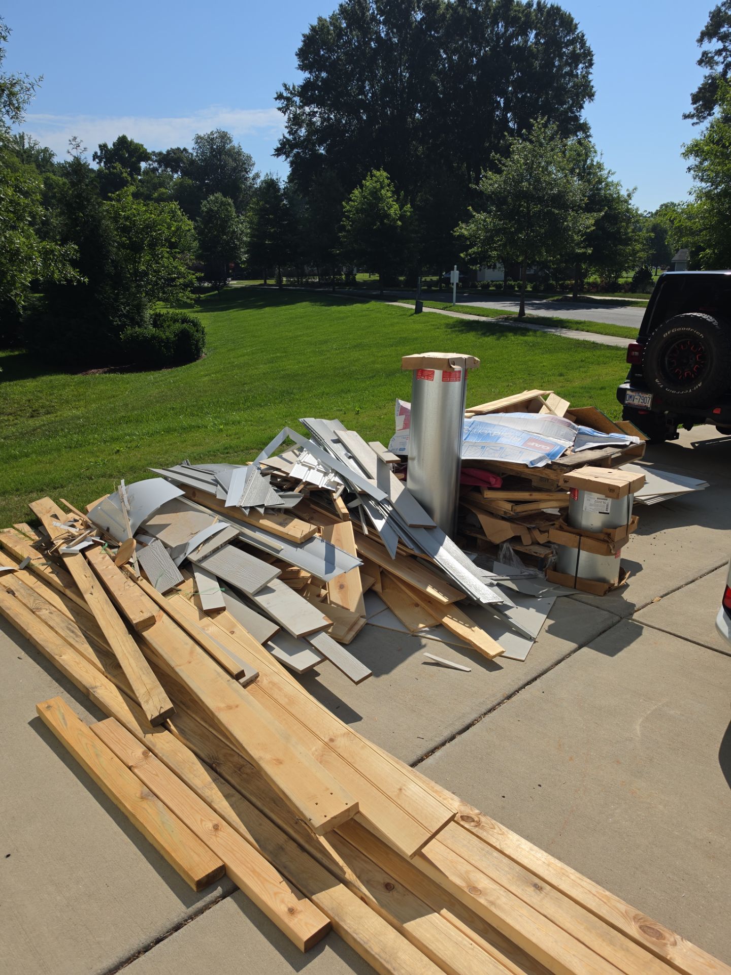 KB Home Improvement by Badger Hauling