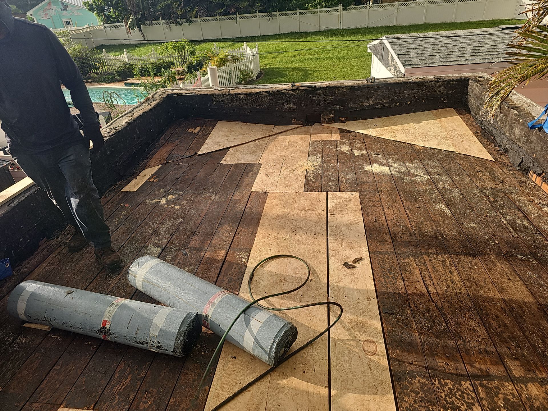 Project in Gulfport 33707 by Mitchell Roofing Company LLC 