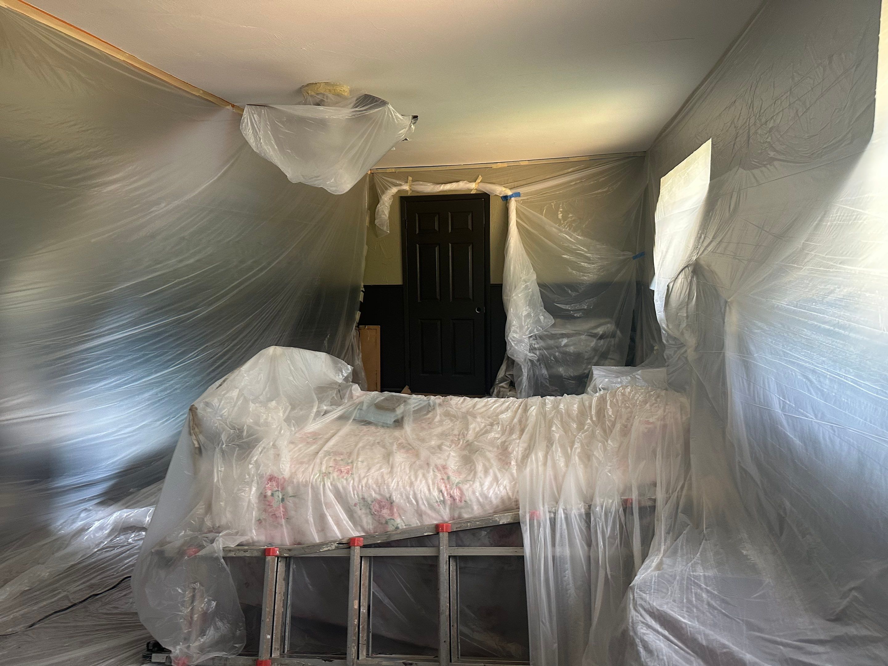 Hide-a-way Lake, Tx. Fence Staining and Interior Work by Quality Coats Painting