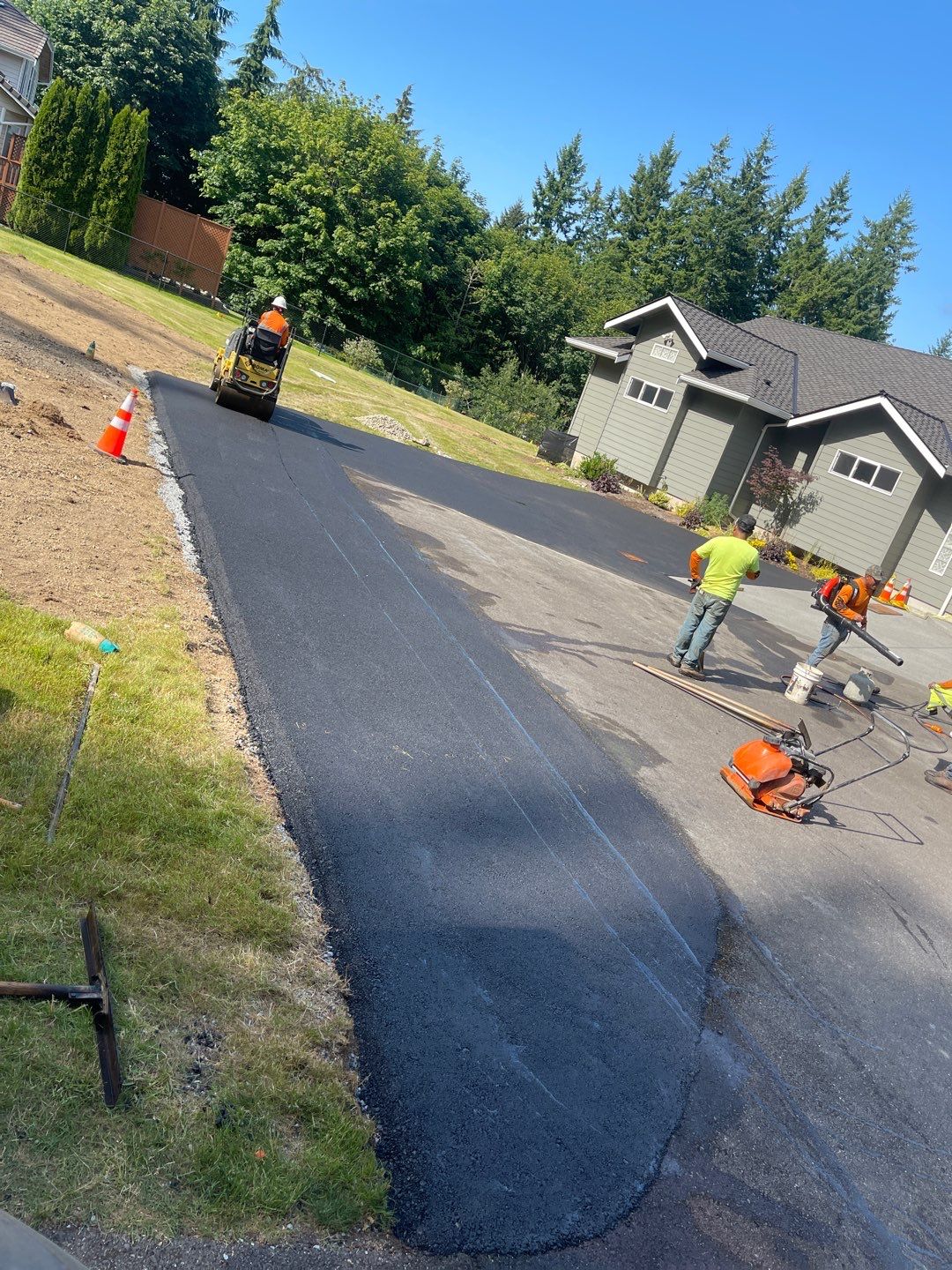 Asphalt Driveway Repair | Everett  by Jireh Asphalt & Concrete Inc 
