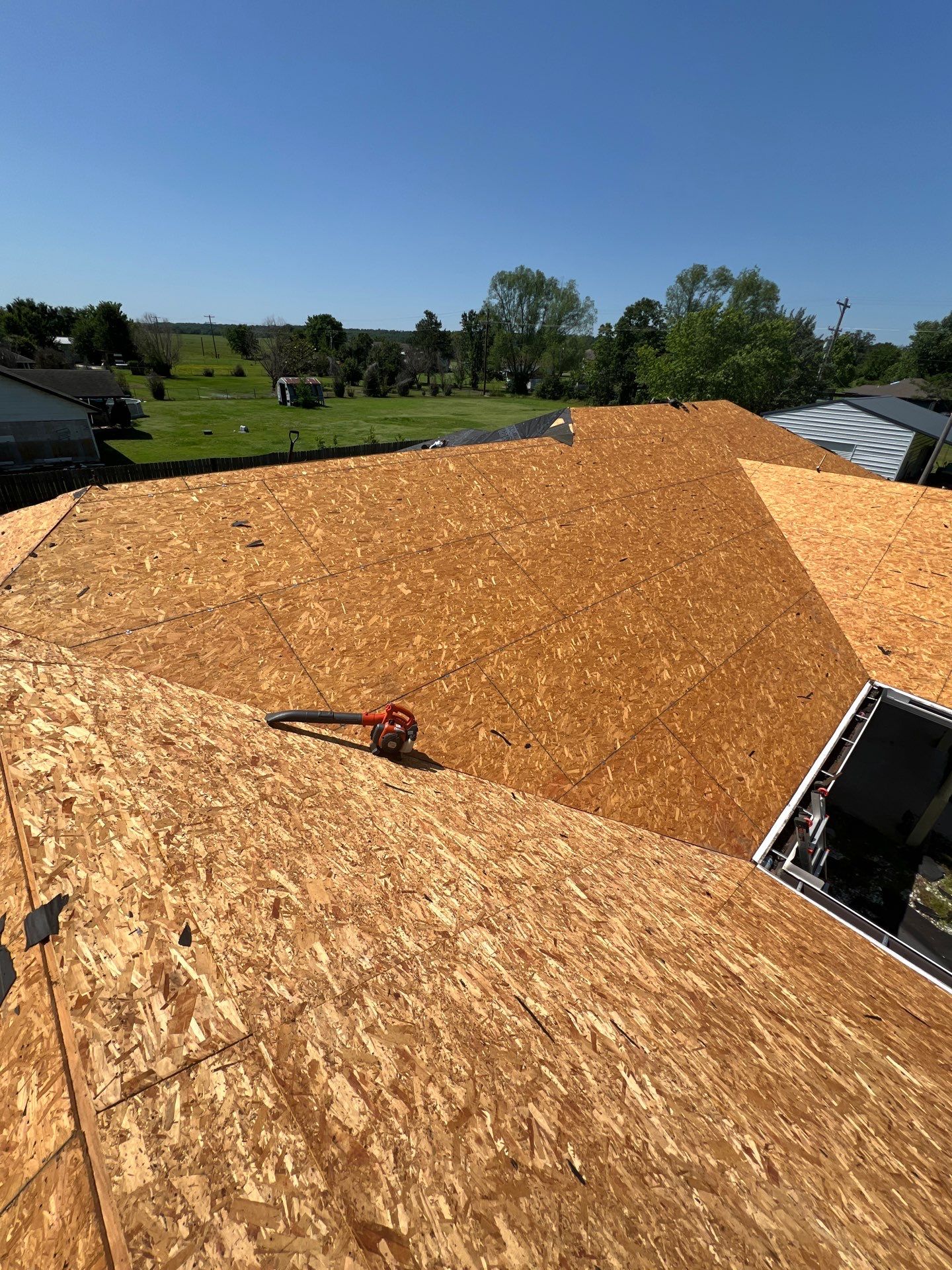 Roof replacement in Panama, OK by In & Out Construction & Remodeling, LLC